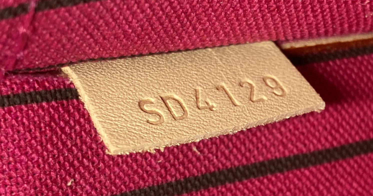 Neverfull Pochette Monogram Canvas Large - Image 8