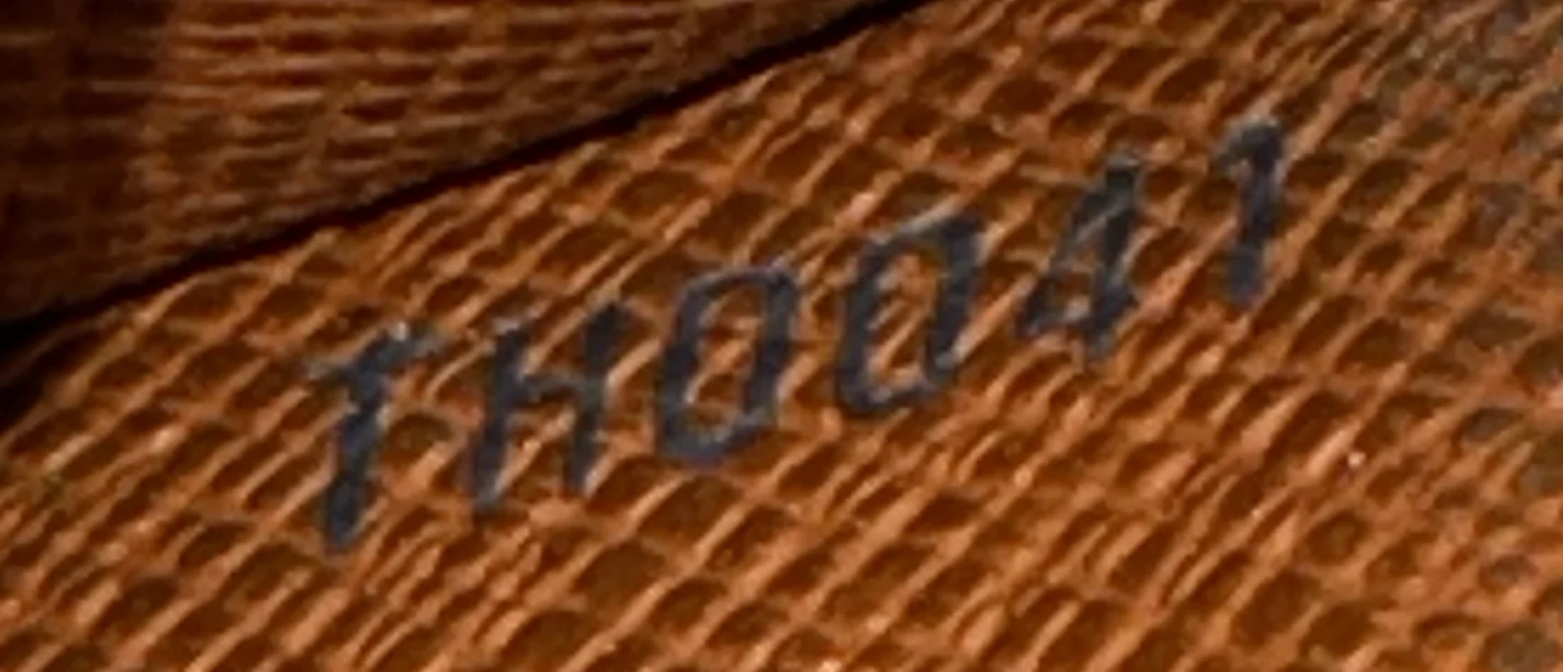 Sarah Wallet Limited Edition Monogram Graffiti - Image 7