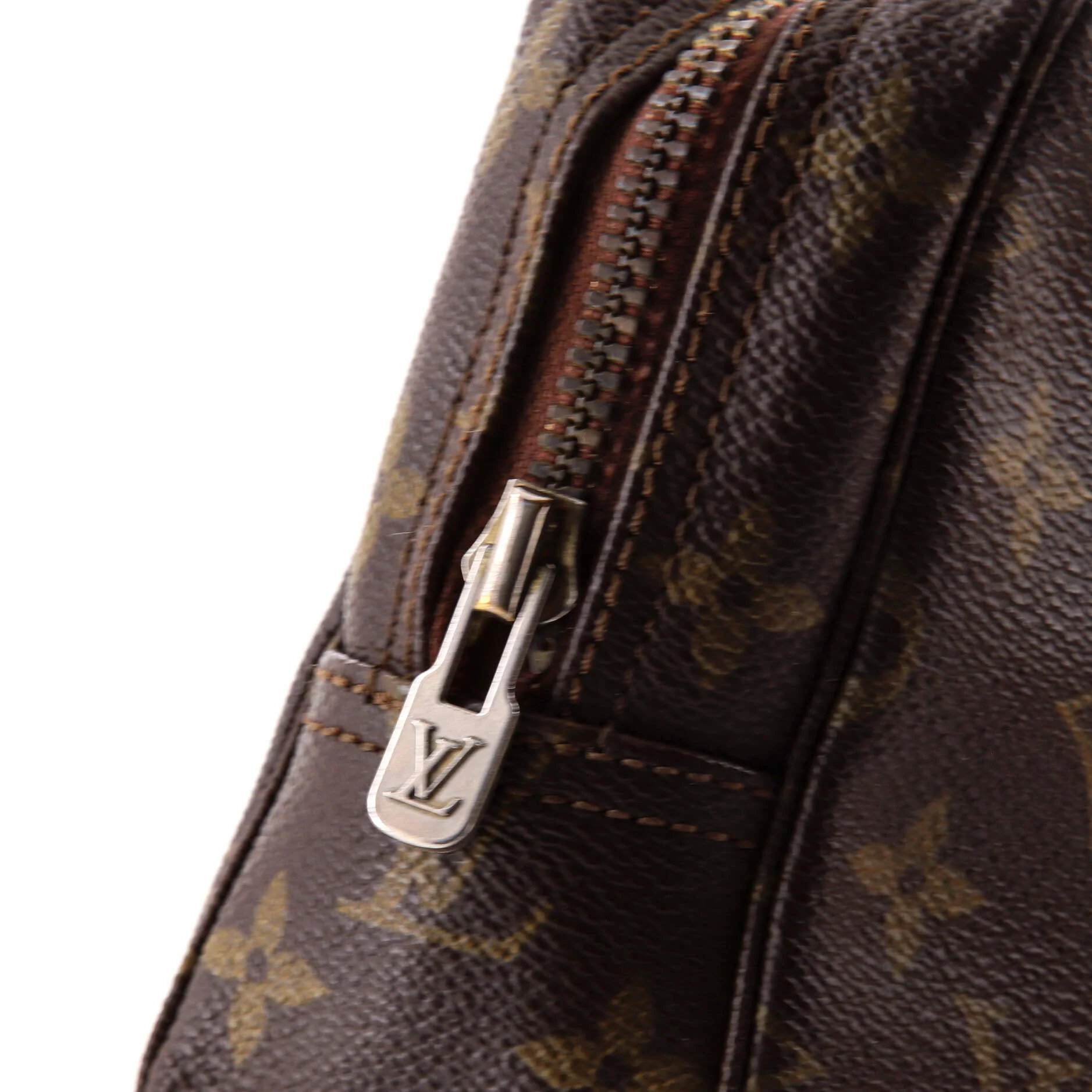 Trousse Toiletry Pouch Monogram Canvas 23 - Image 7