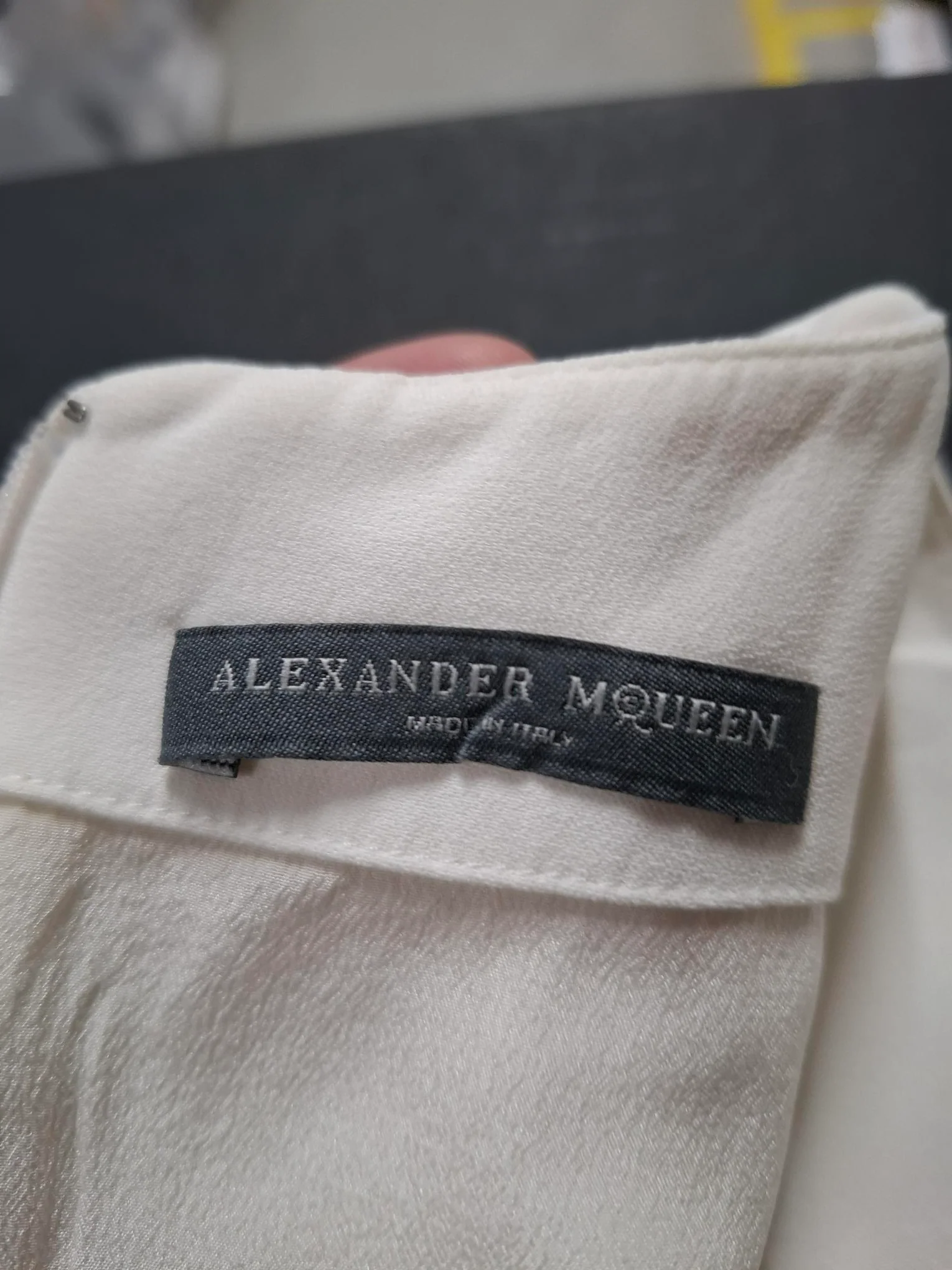 Women's Alexander McQueen Sleeveless Mini Dress in Cream Polyester - Image 6