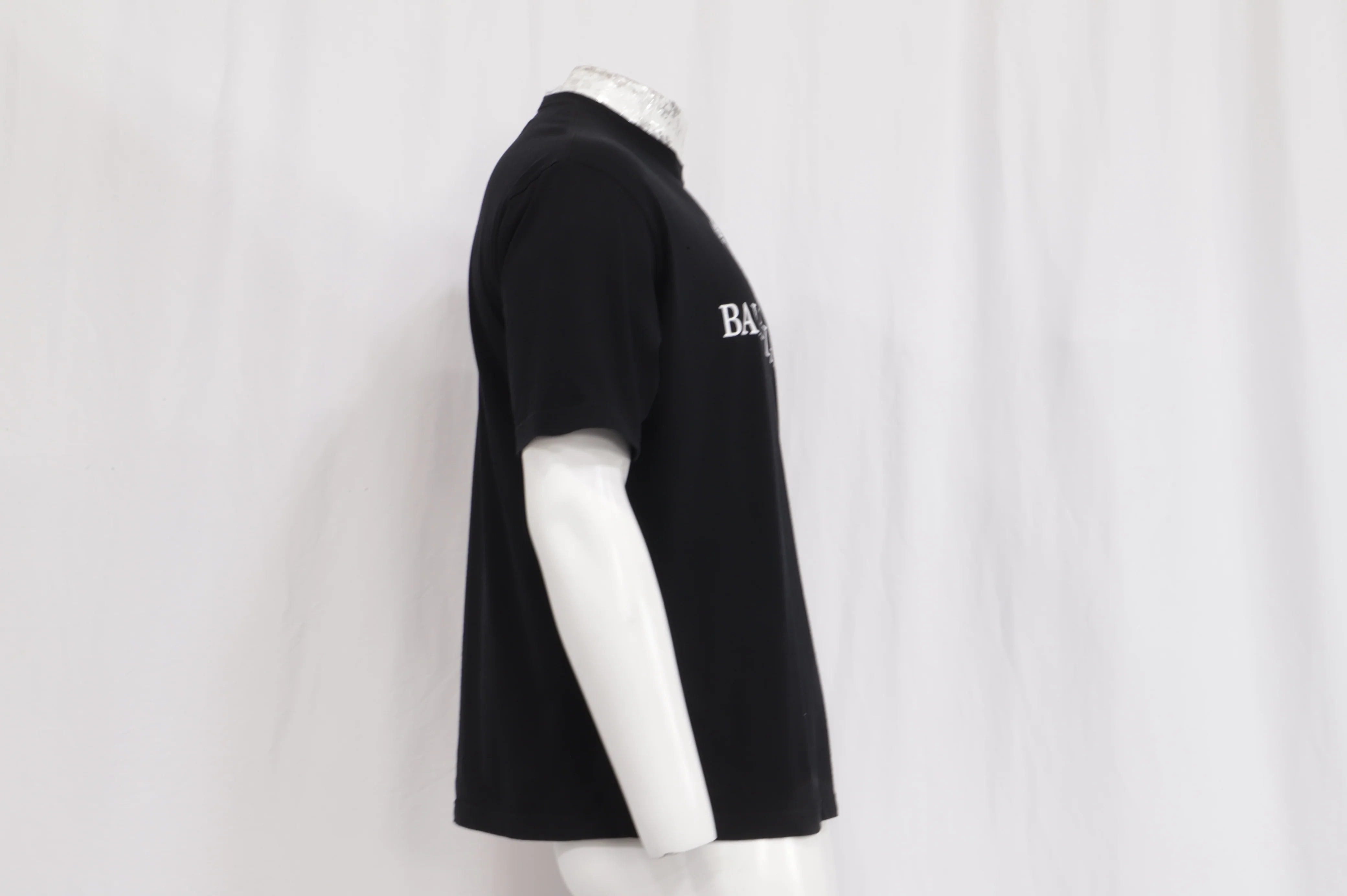 Men's Balenciaga BB Logo-Print T-Shirt in Black Cotton - Image 10