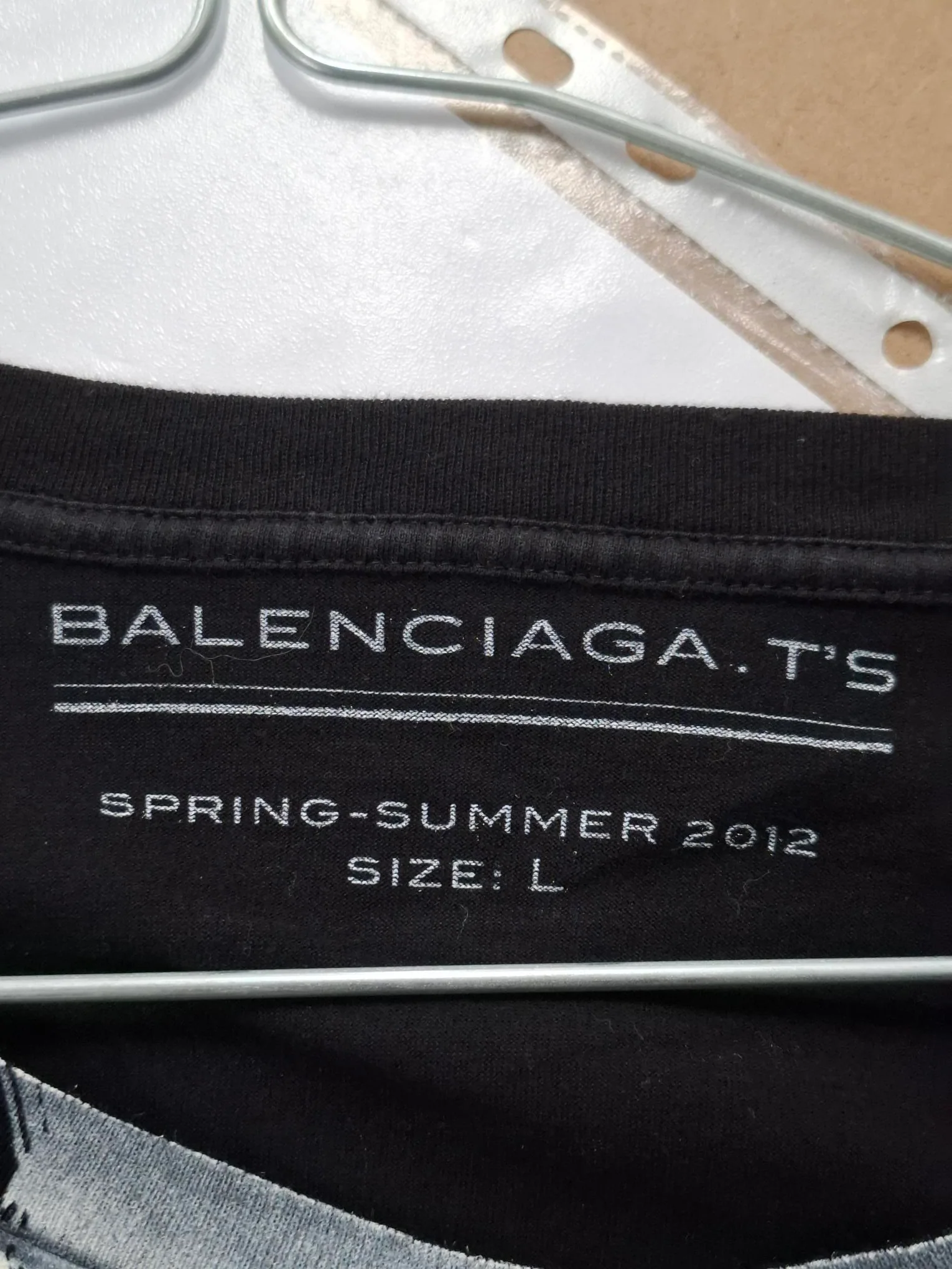 Men's  Balenciaga Printed Crewneck T-Shirt in Black Cotton - Image 10