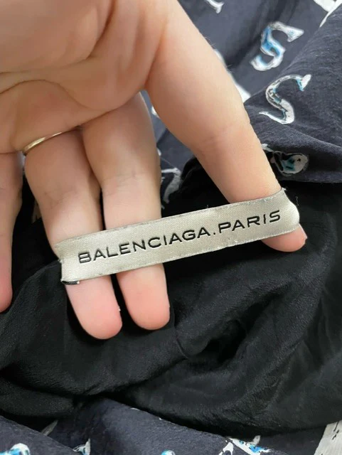 Women's Balenciaga V-neck Printed Top in Black Silk - Image 10