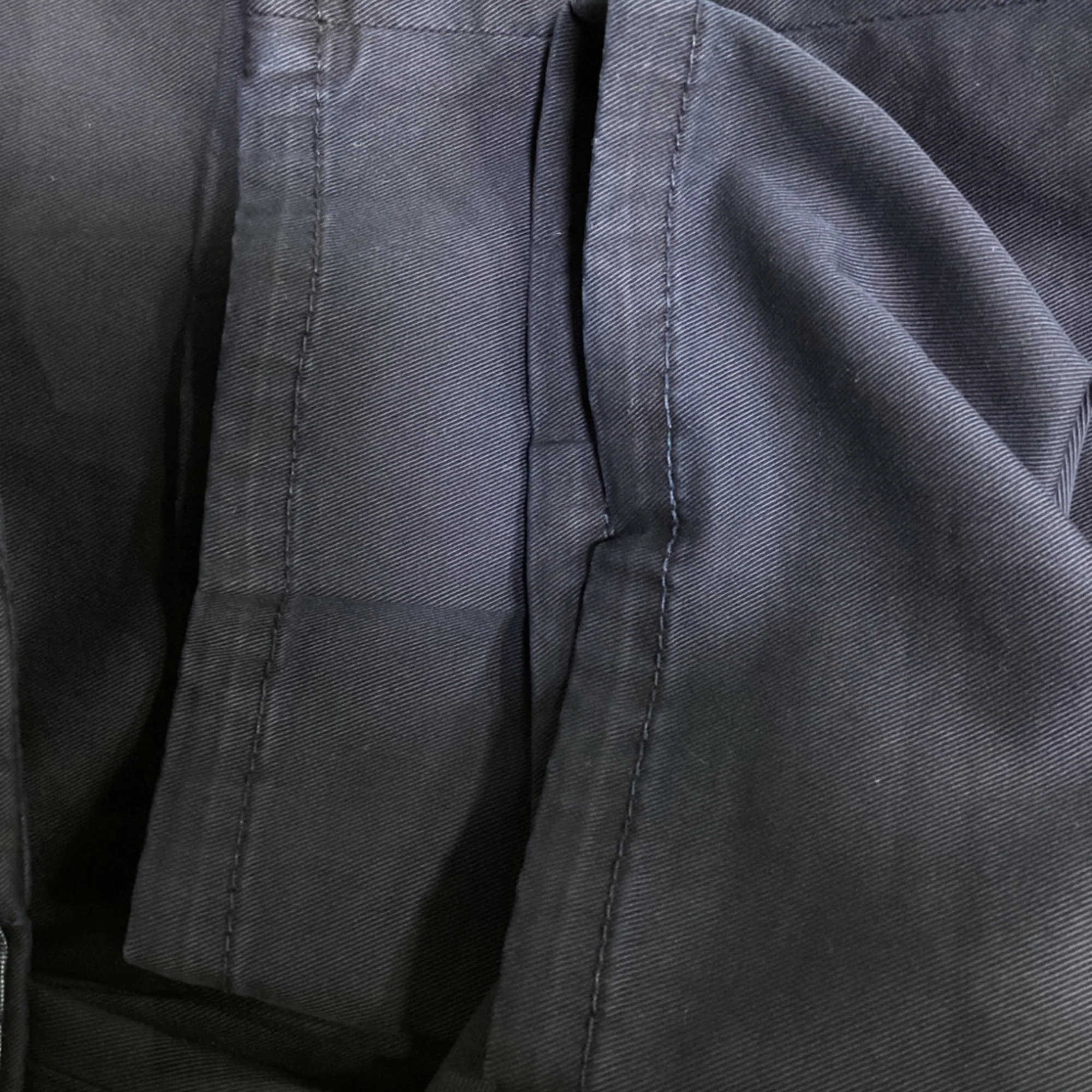 Men's Brunello Cucinelli Gabardine Italian Fit Trousers in Navy Blue Cotton - Image 4