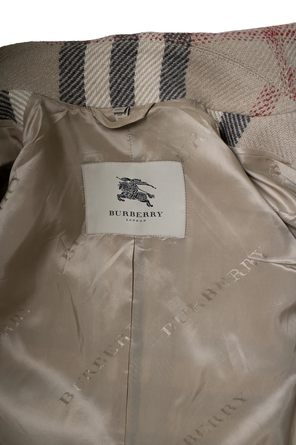 Women's Burberry, checkered wool coat - Image 5