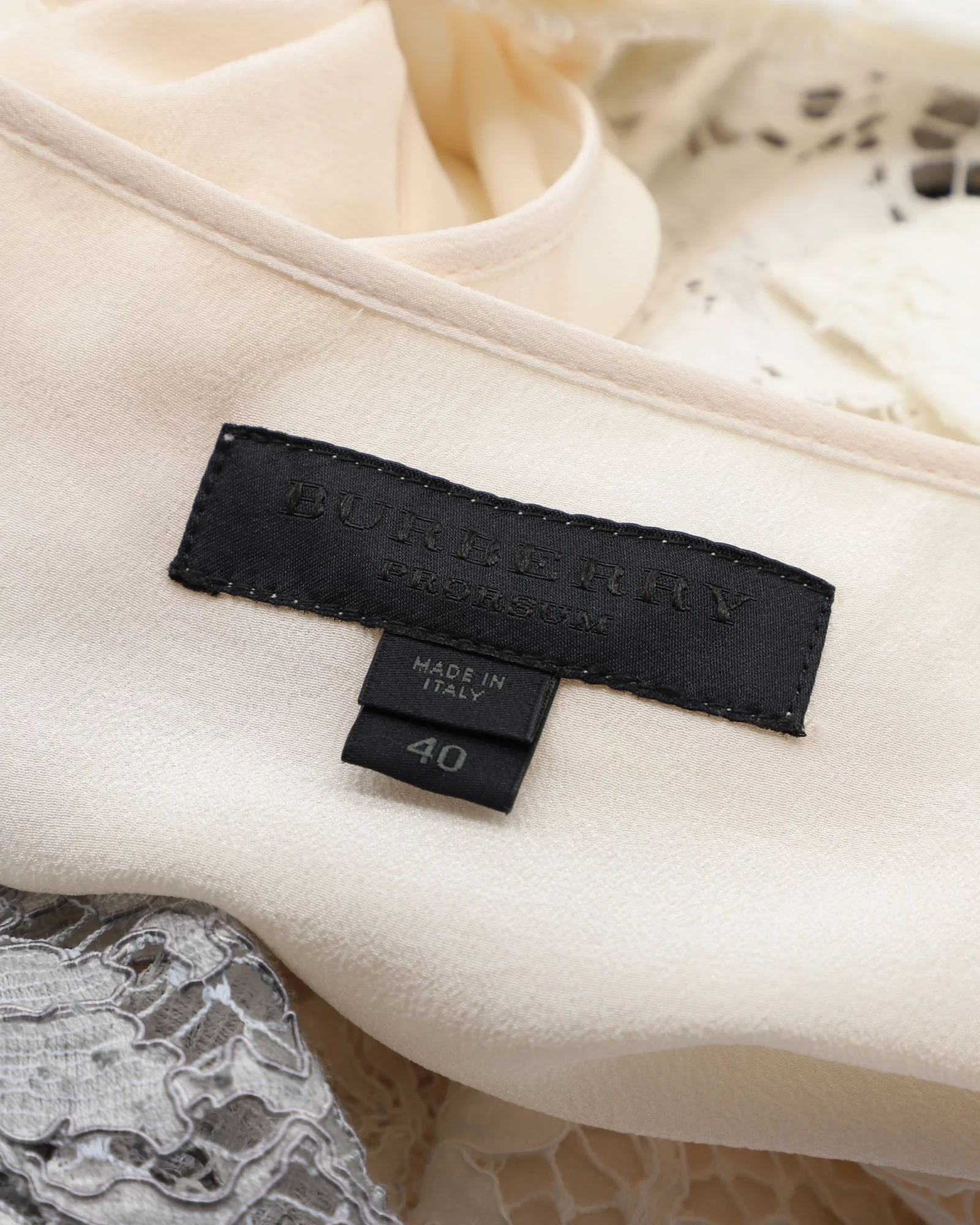 Women's Burberry Prorsum Degrade Lace Dress in Ombre White/Grey Triacetate - Image 7