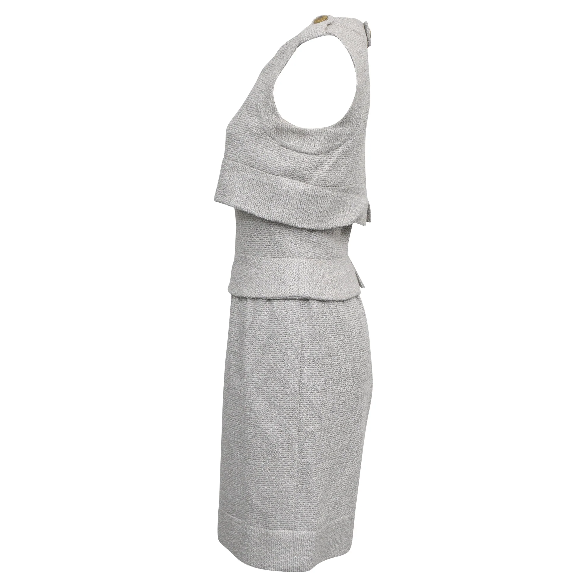 Women's Chanel 2016 Tiered Bouclé Knee Length Dress in Grey Viscose - Image 2