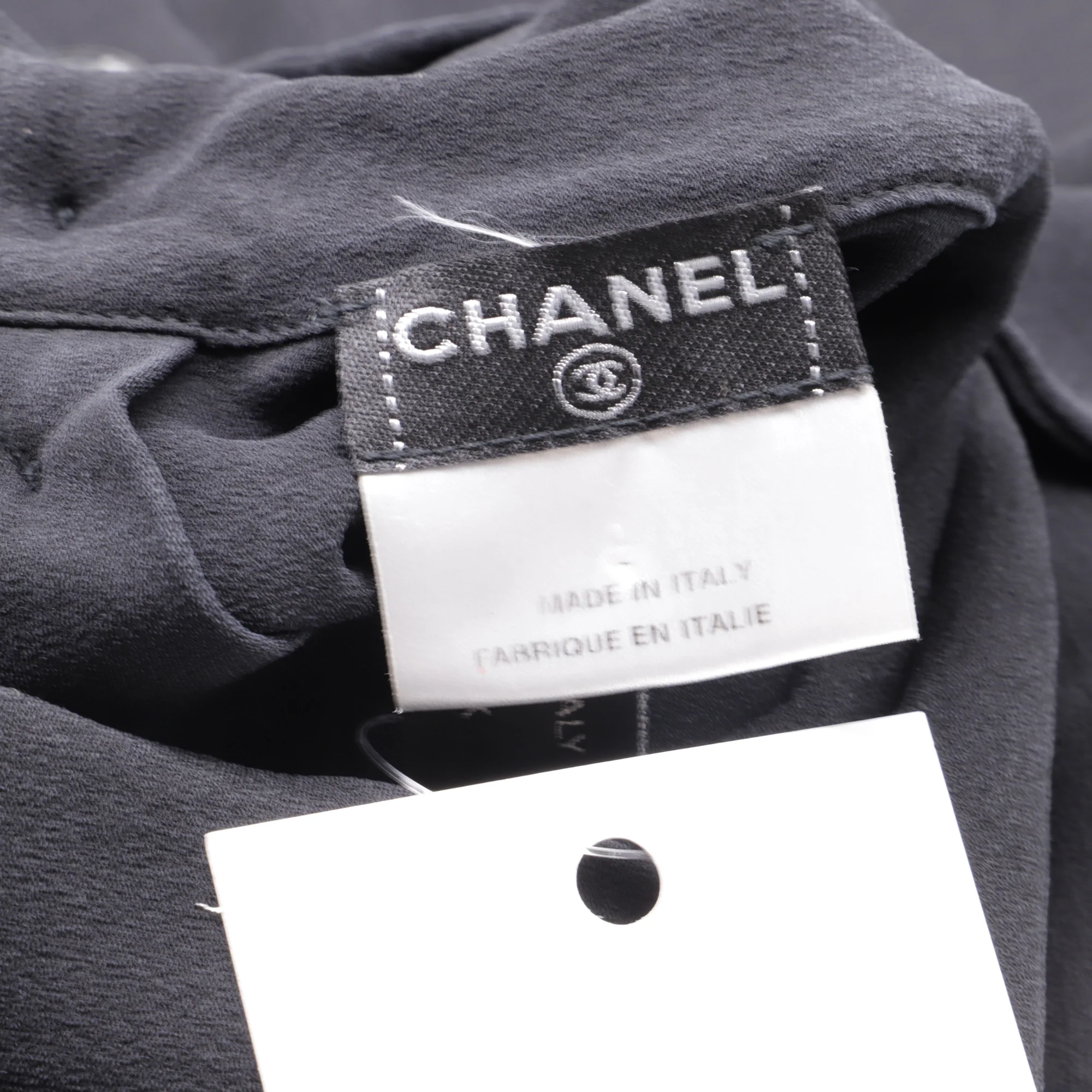 Women's Chanel Buttoned Blouse in Black Silk - Image 5