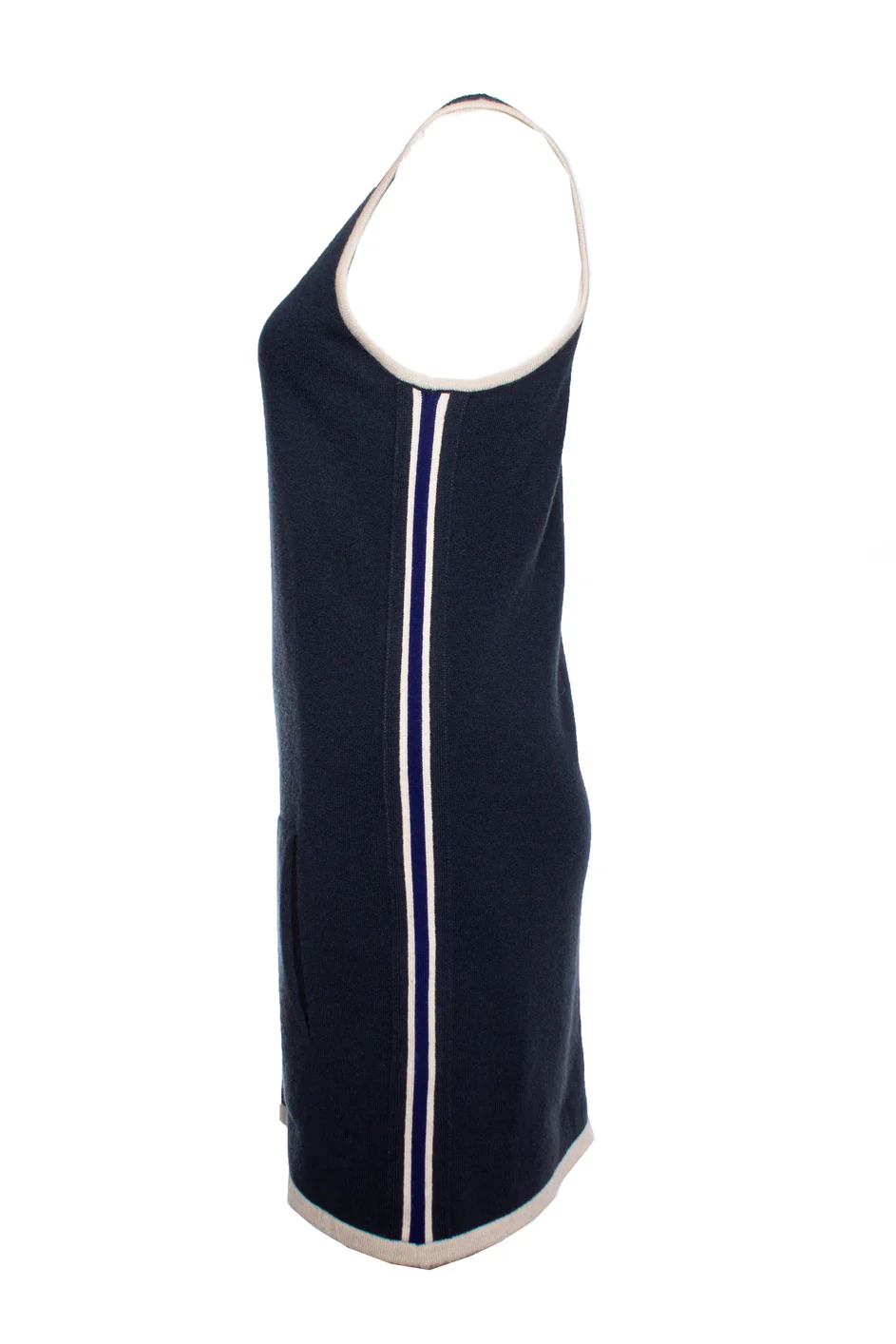 Women's Chanel cashmere dress with pouch pocket - Image 4