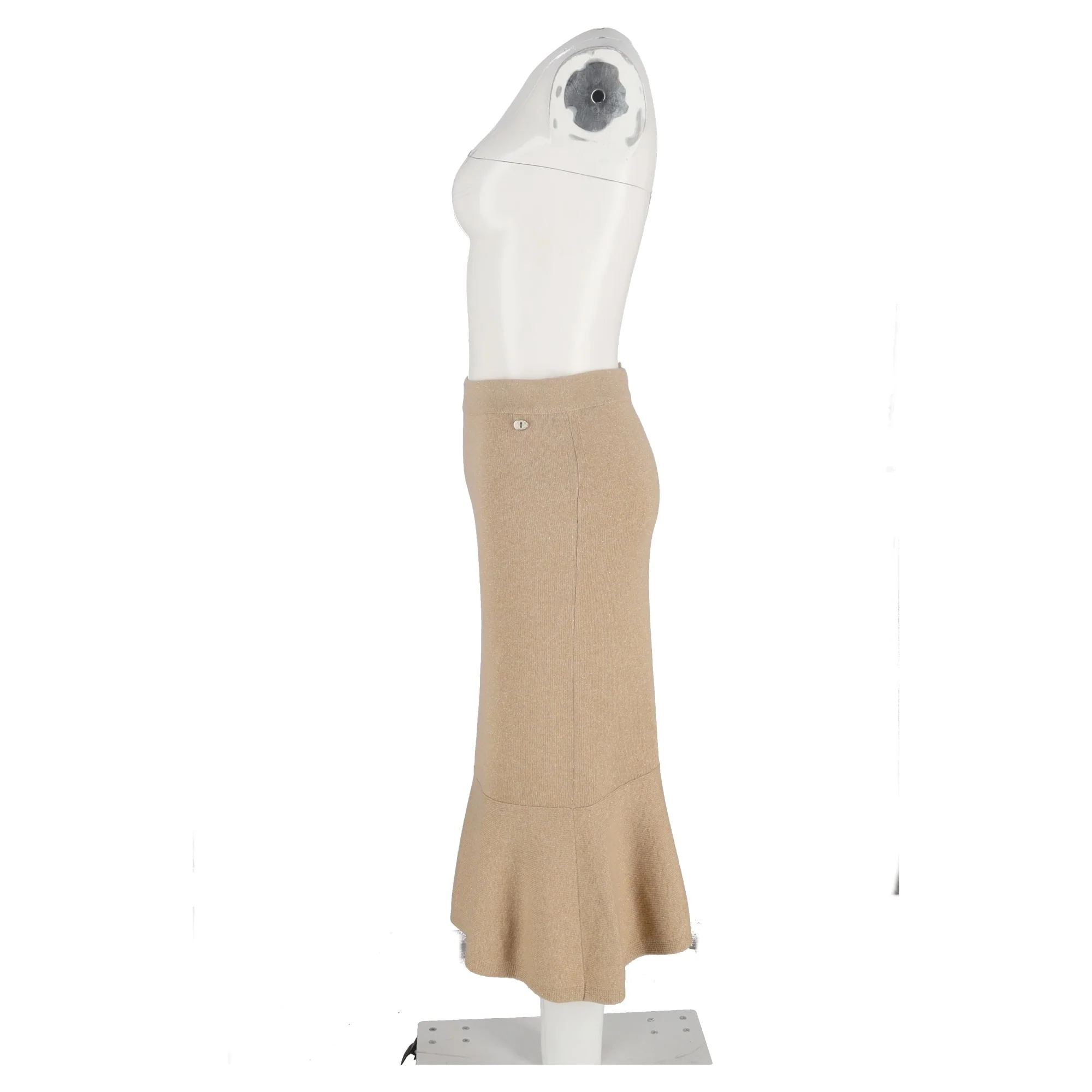Women's Chanel Flared Midi Skirt in Gold Cashmere - Image 5