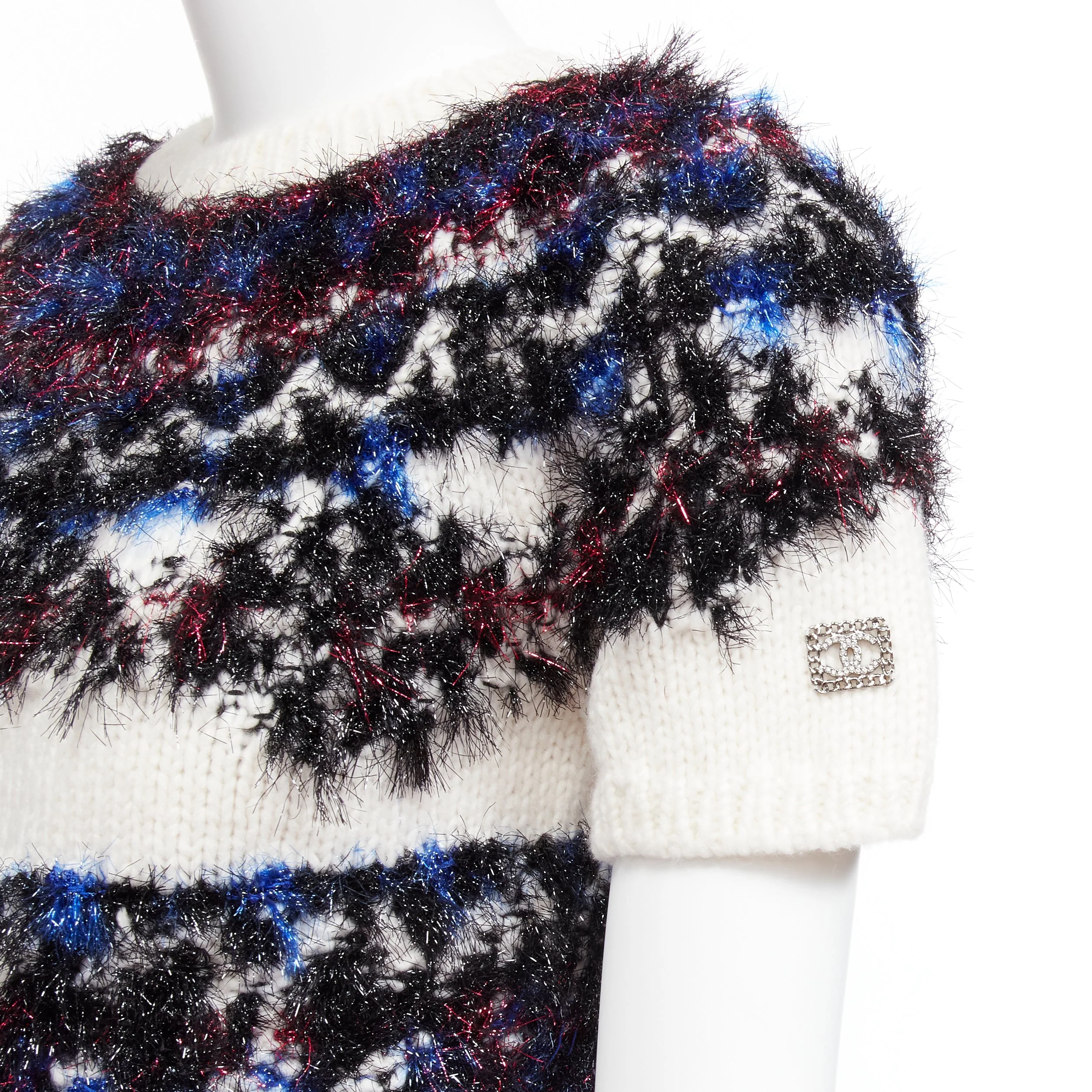 Women's Chanel fluffy lurex intarsia crystal cc cropped sweater - Image 8