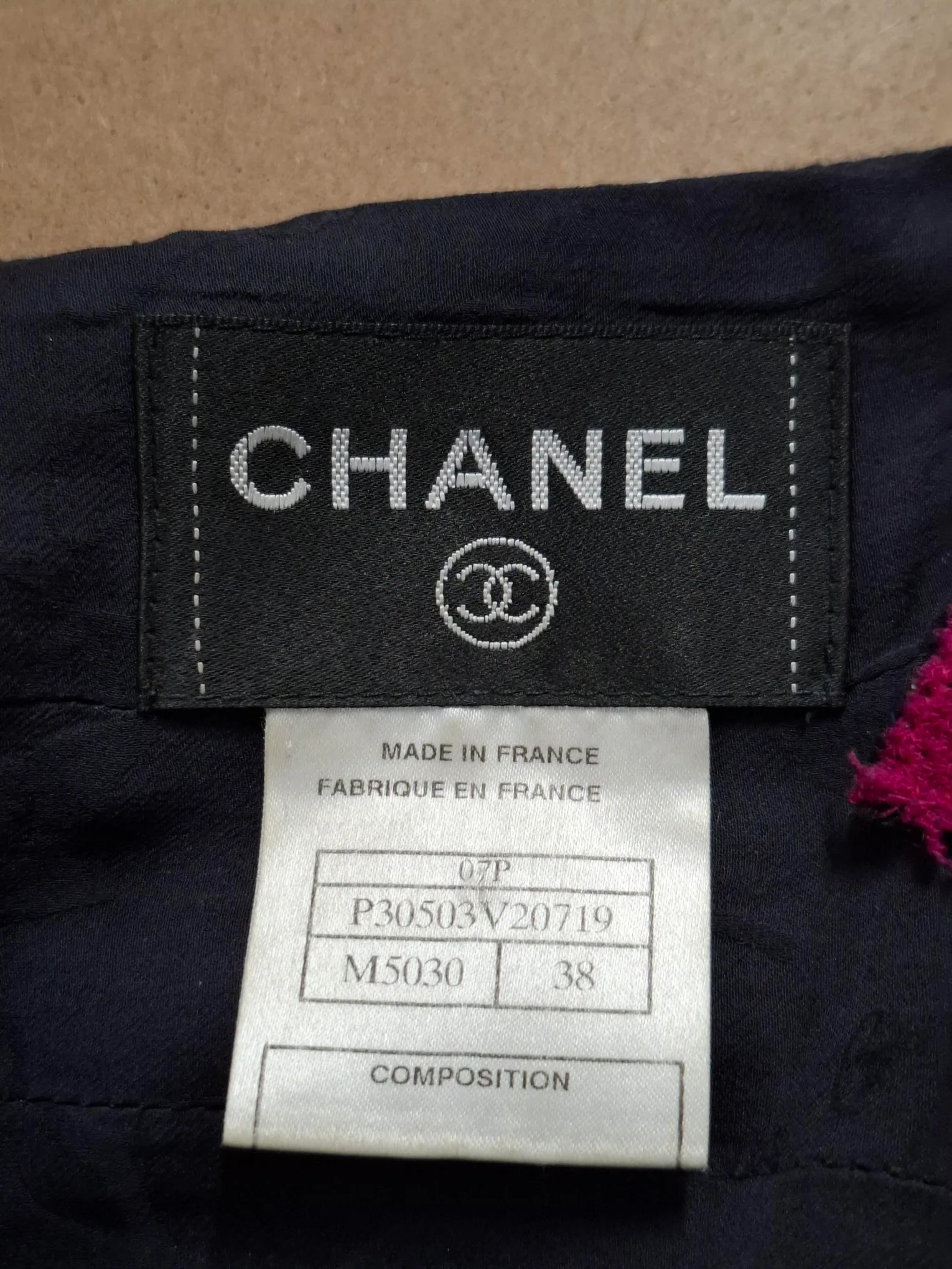 Women's Chanel Plaid Tweed Ruffle Hem Mini Dress in Grey and Pink Cotton - Image 6