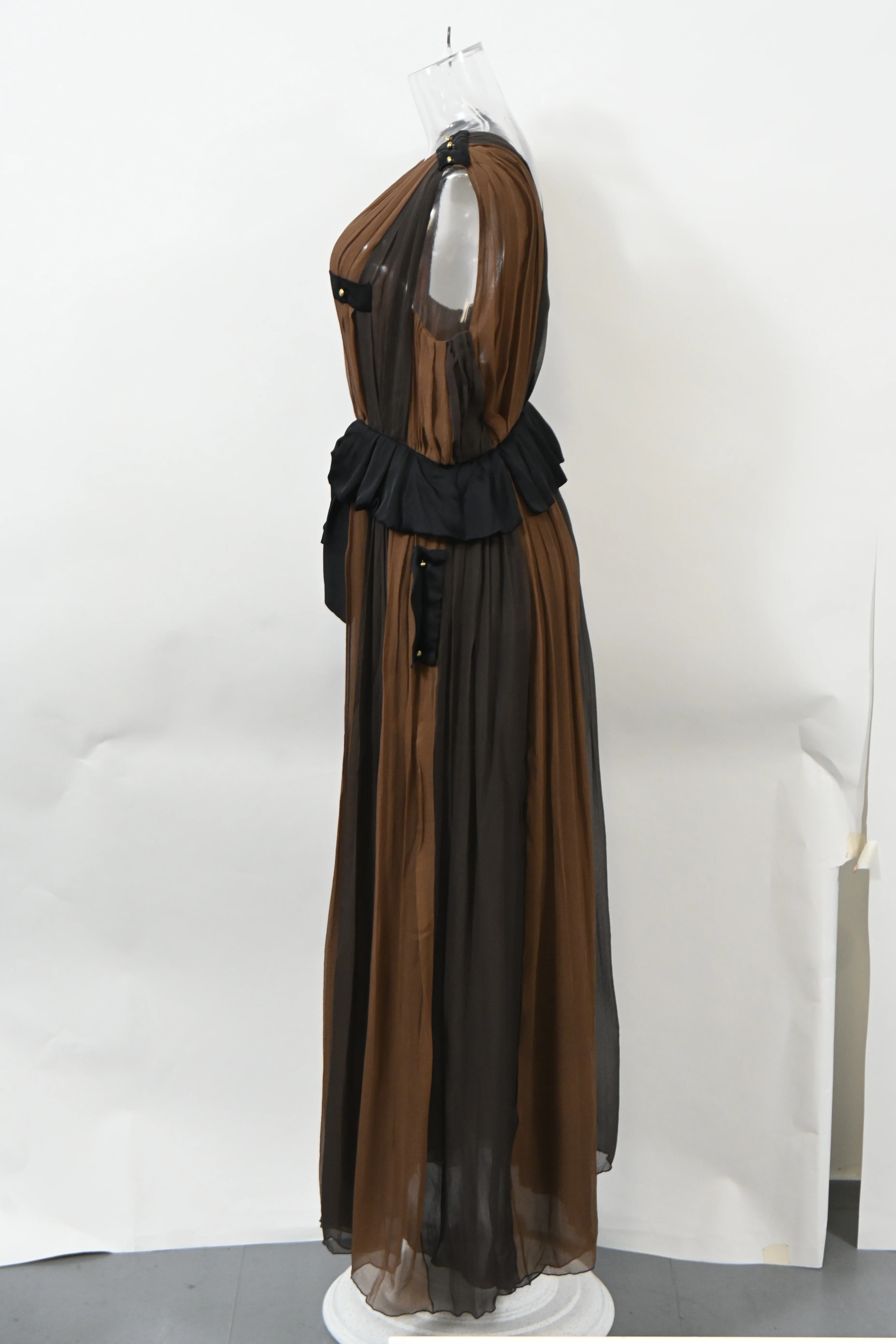 Women's Chloé Pleated Deep Neck Maxi Dress in Brown and Black Silk Chiffon - Image 7