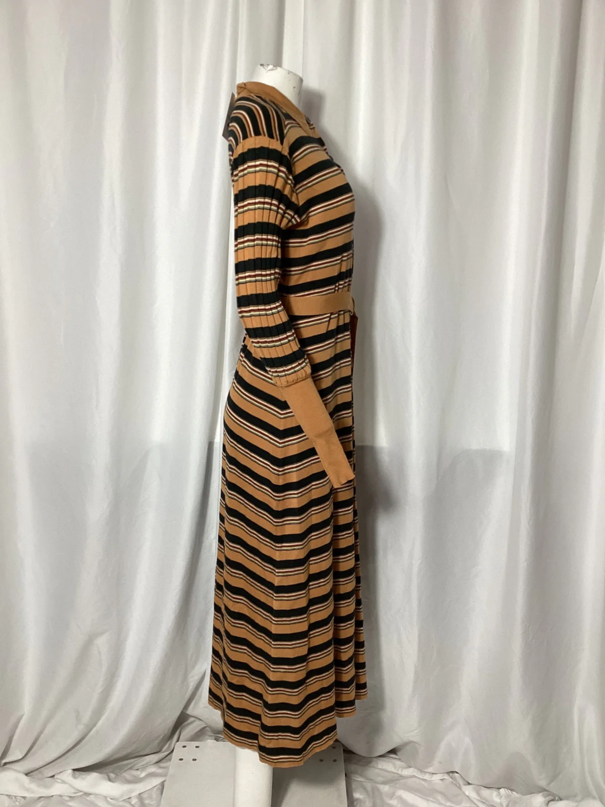 Women's Chloé Striped Shirt Maxi Dress in Brown Wool - Image 10