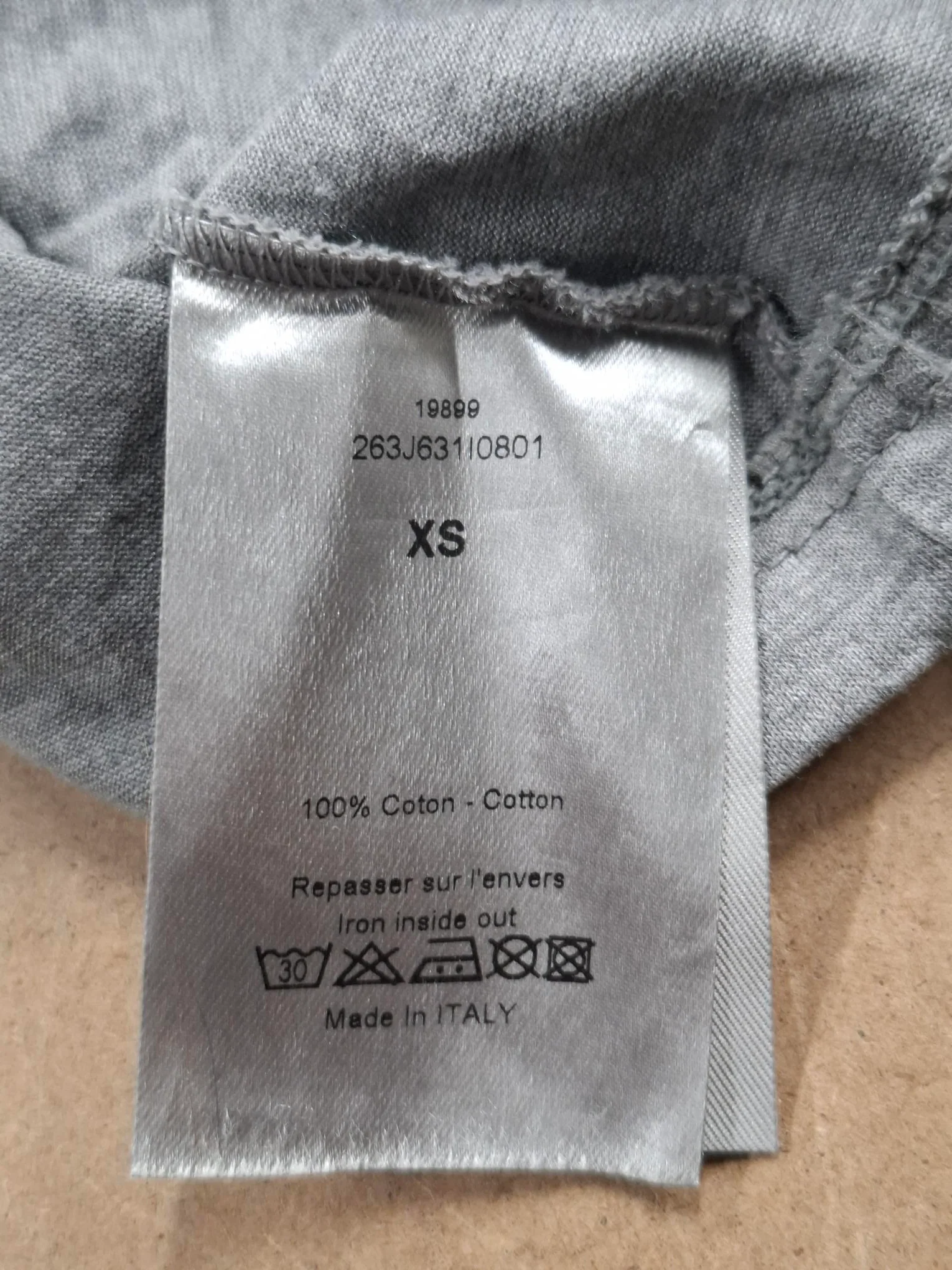 Women's  Dior Ombre V-Neck T-Shirt in Black and Grey Cotton - Image 7