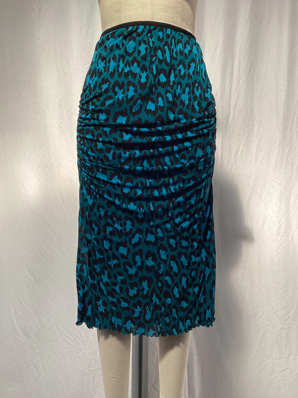 Women's Diane Von Furstenberg Elaine Leopard-Print Midi Skirt in Teal Viscose - Image 6