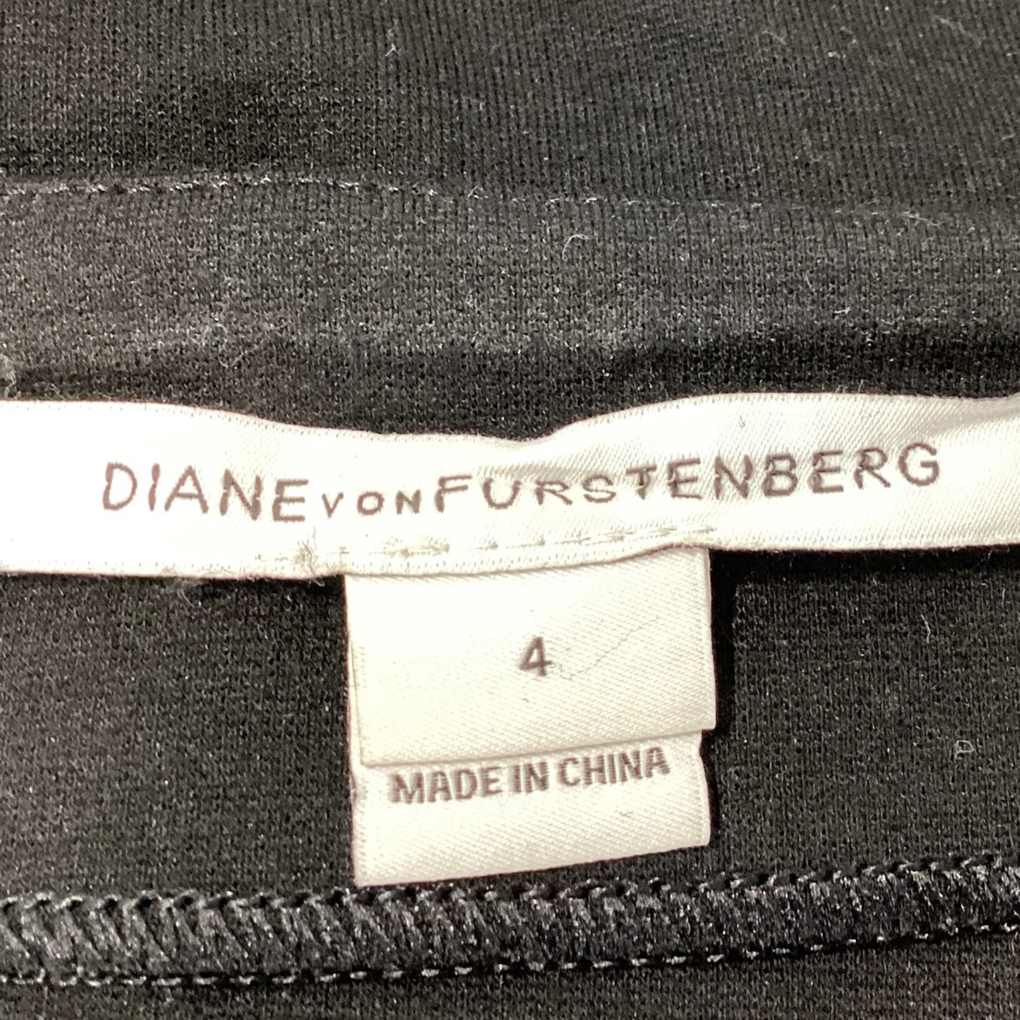 Women's Diane Von Furstenberg Mini Fitted Skirt in Black Viscose - Image 4