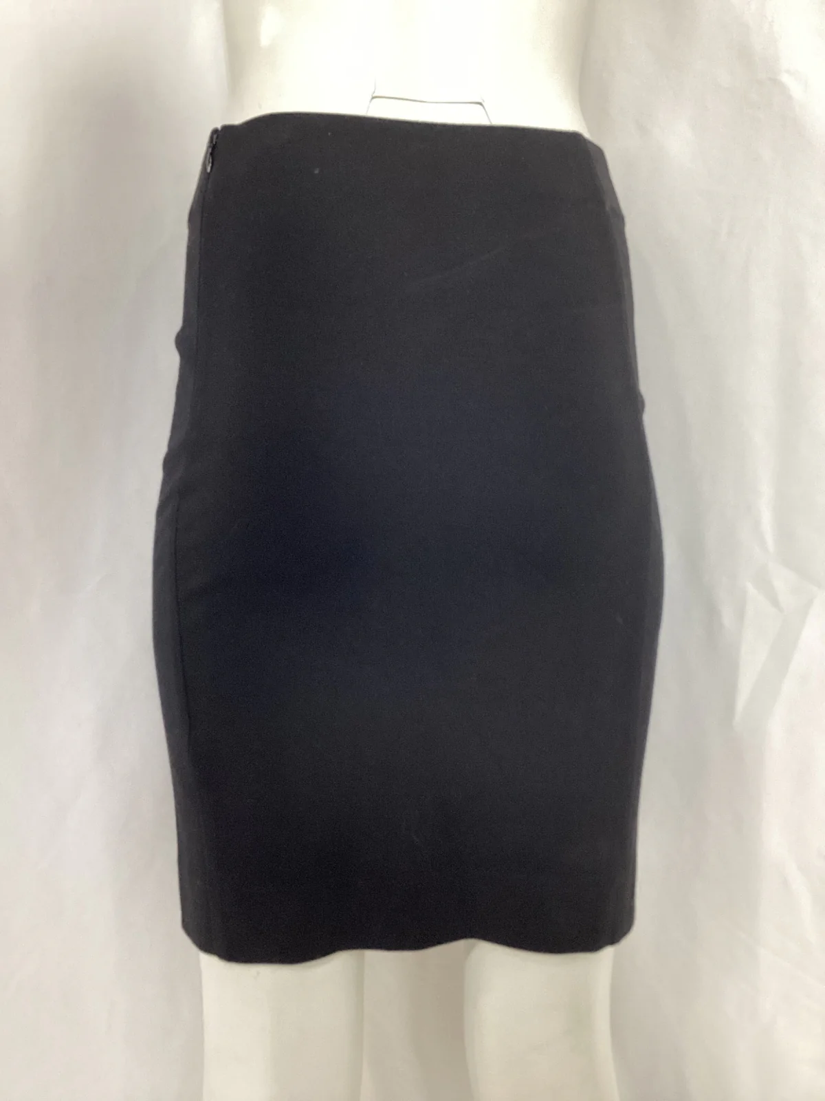 Women's Diane Von Furstenberg Mini Fitted Skirt in Black Viscose - Image 8