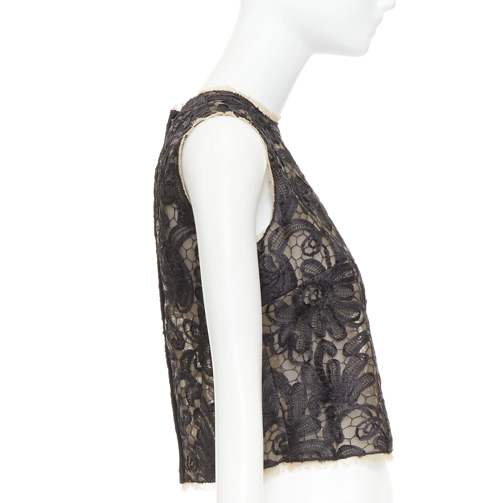 Women's Dolce Gabbana overlay applique lace crew neck crop top - Image 4