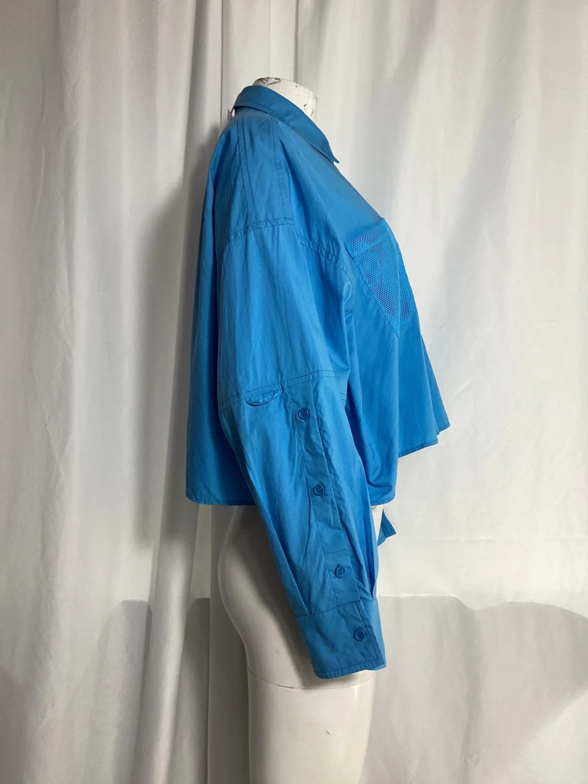 Women's Fendi Cropped Shirt with Pockets in Blue Cotton - Image 8