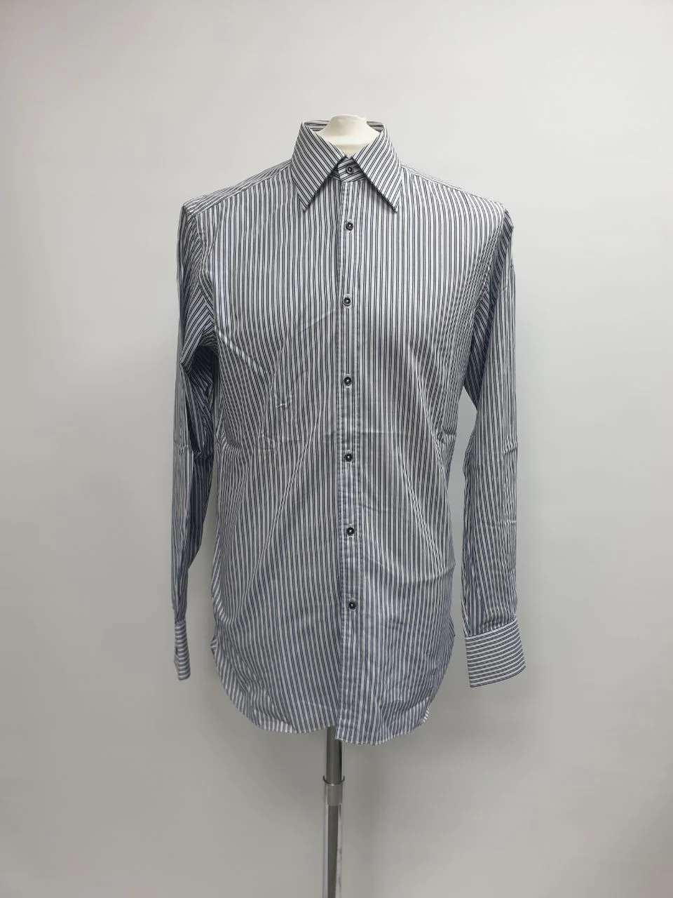 Men's  Gucci Striped Button-Down Long Sleeve Shirt in Navy Blue Cotton - Image 7