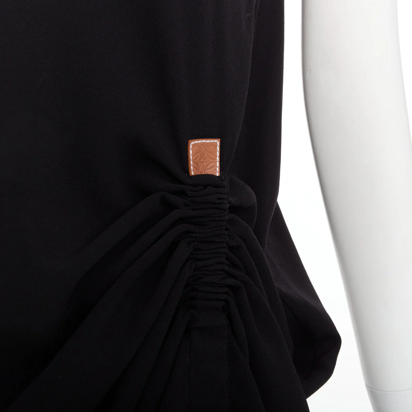 Women's Loewe black crepe brown anagram leather gathered side dress - Image 8