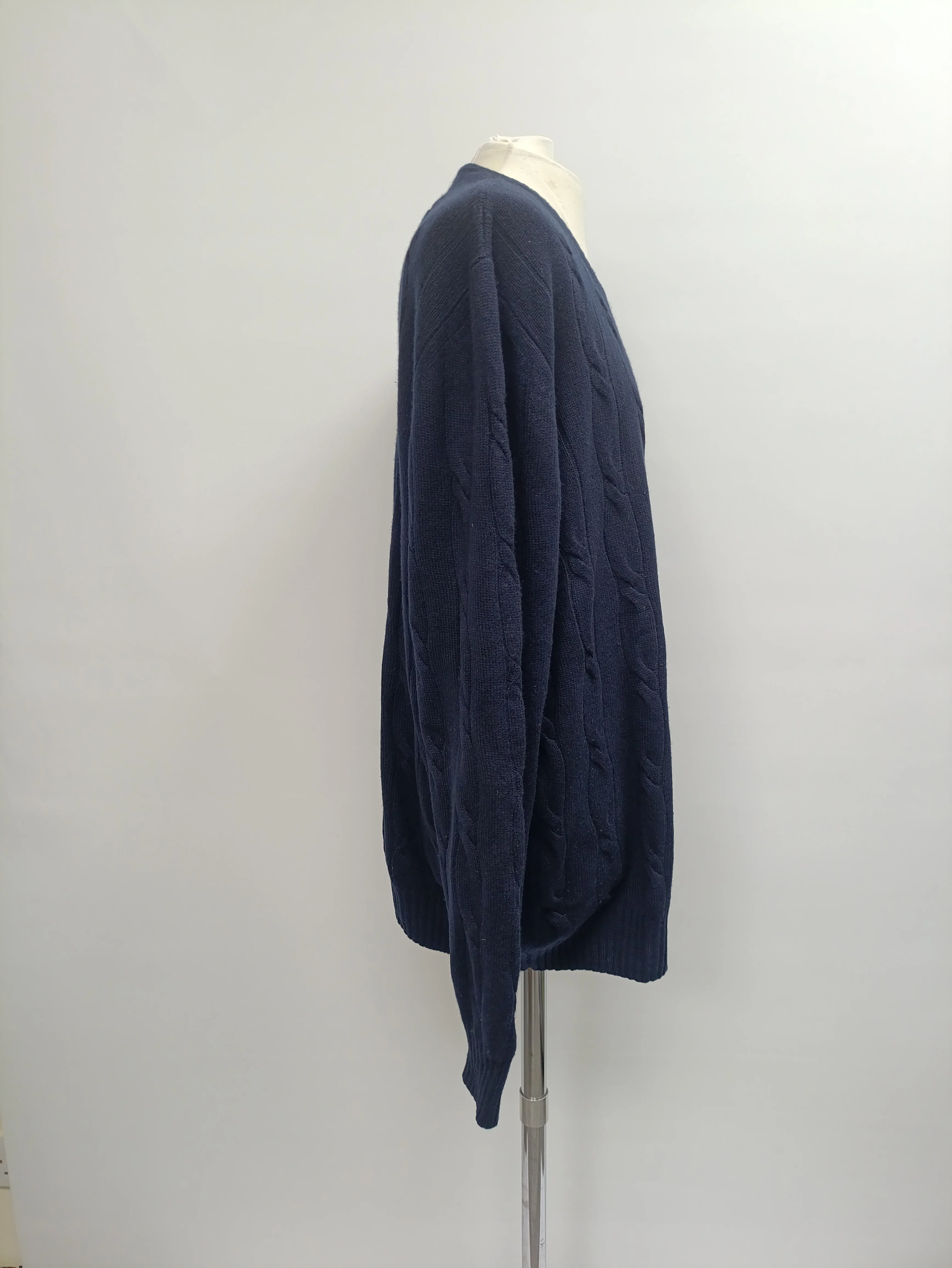 Men's Loro Piana Cable-Knit Crewneck Sweater in Navy Blue Cashmere - Image 8