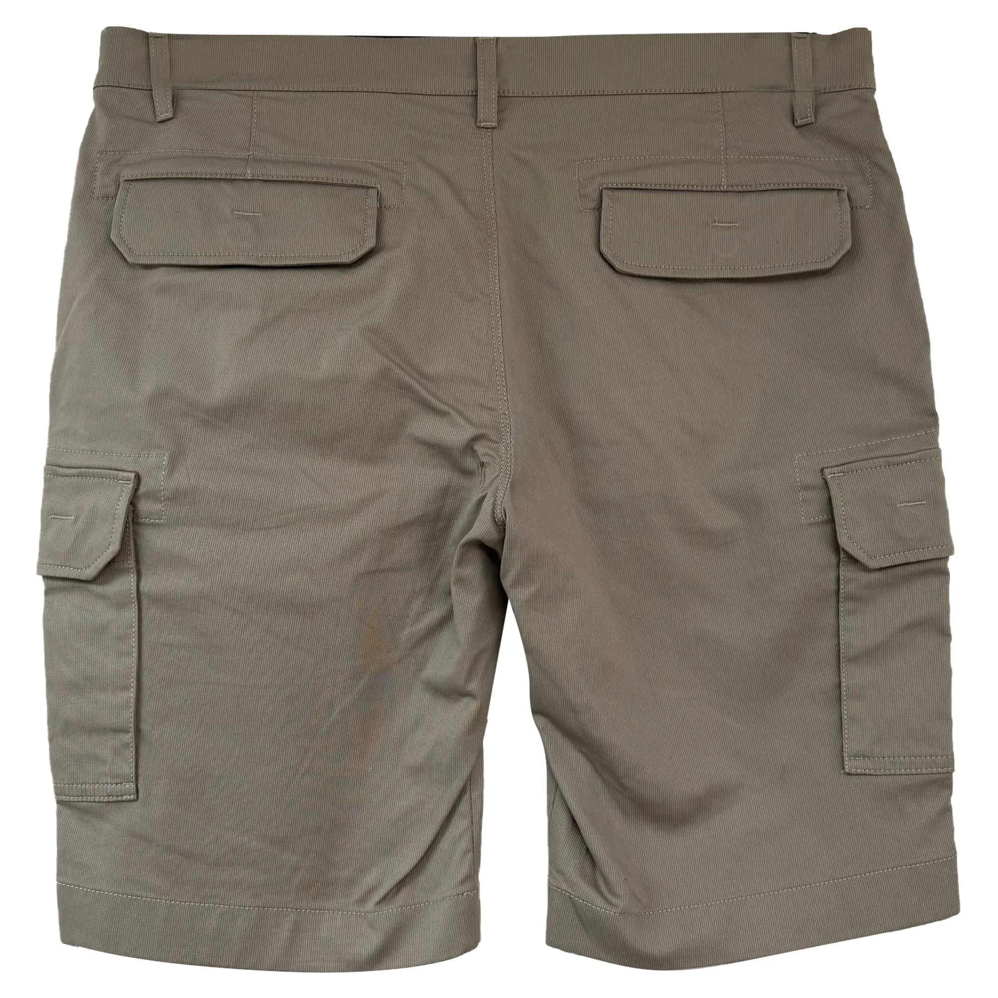 Men's Loro Piana Straight-Leg Cargo Shorts in Beige Cotton - Image 2
