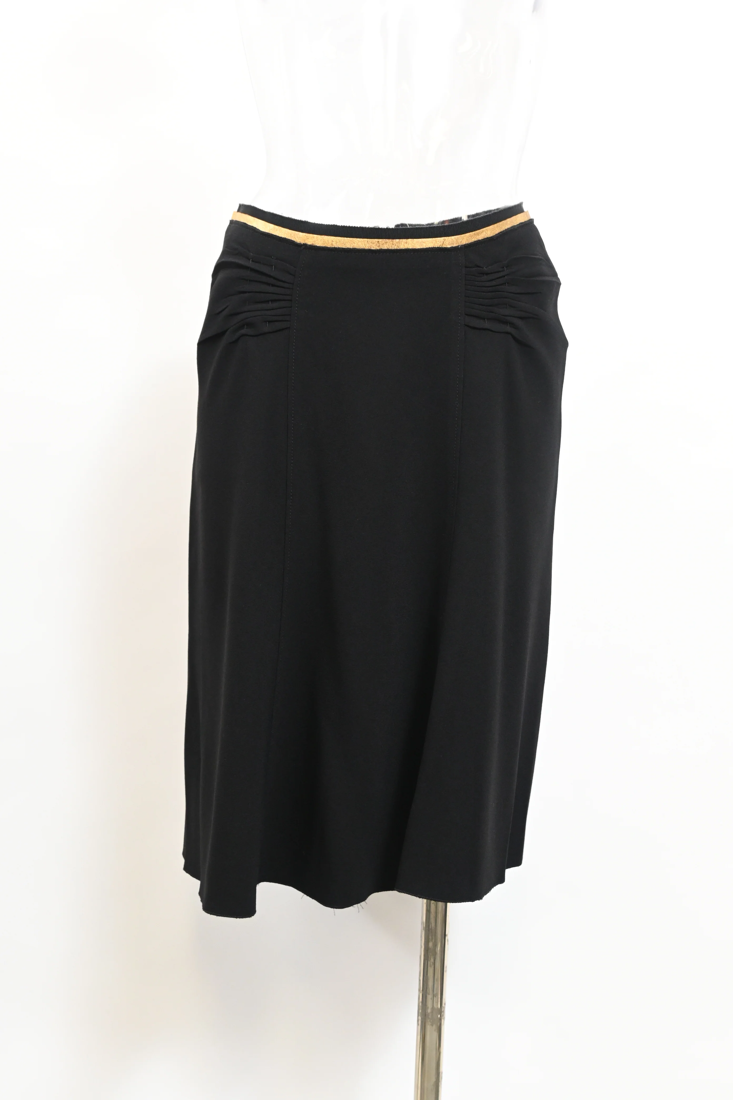 Women's Prada Scrunch-Detail Midi Skirt in Black Viscose - Image 5