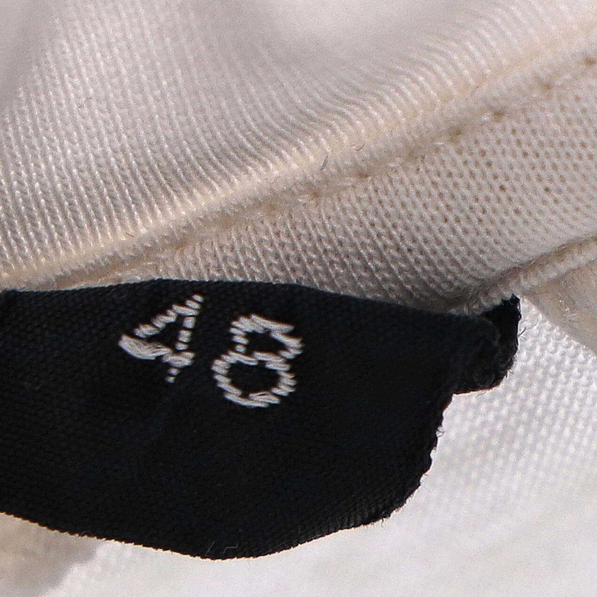 Men's Tom Ford Crewneck Long-Sleeve T-Shirt in White Lyocell - Image 5