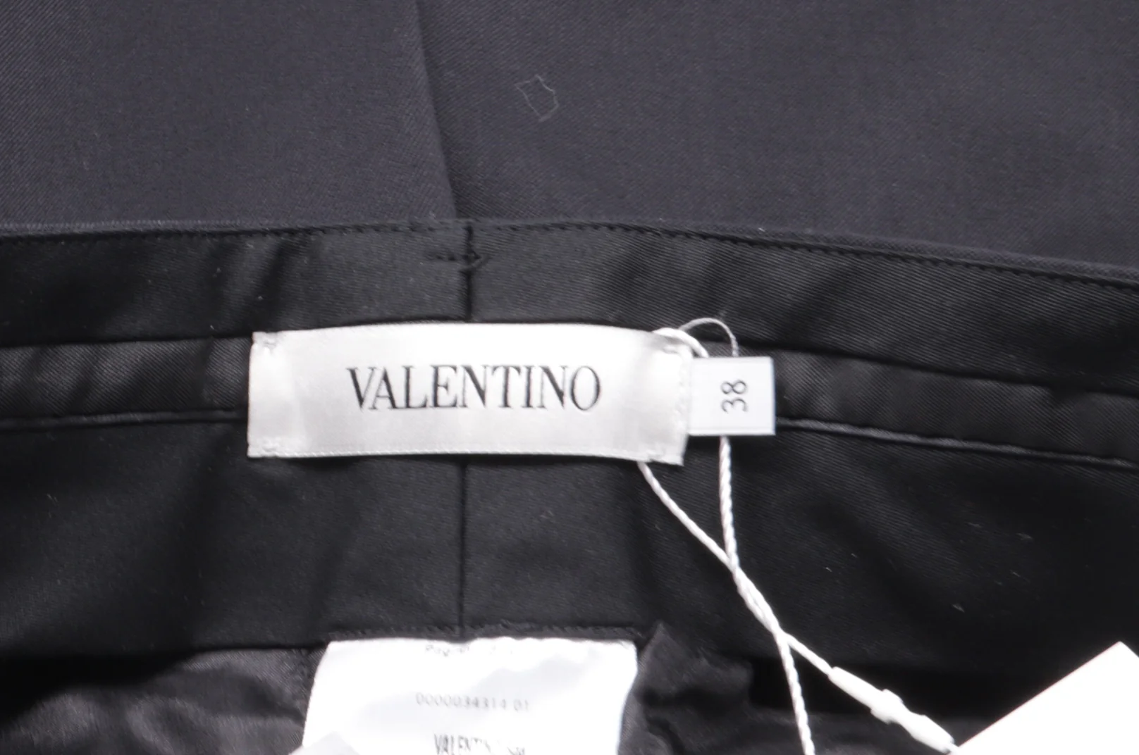 Women's Valentino Garavani High-Rise Slim-Fit Trousers in Black Wool - Image 10