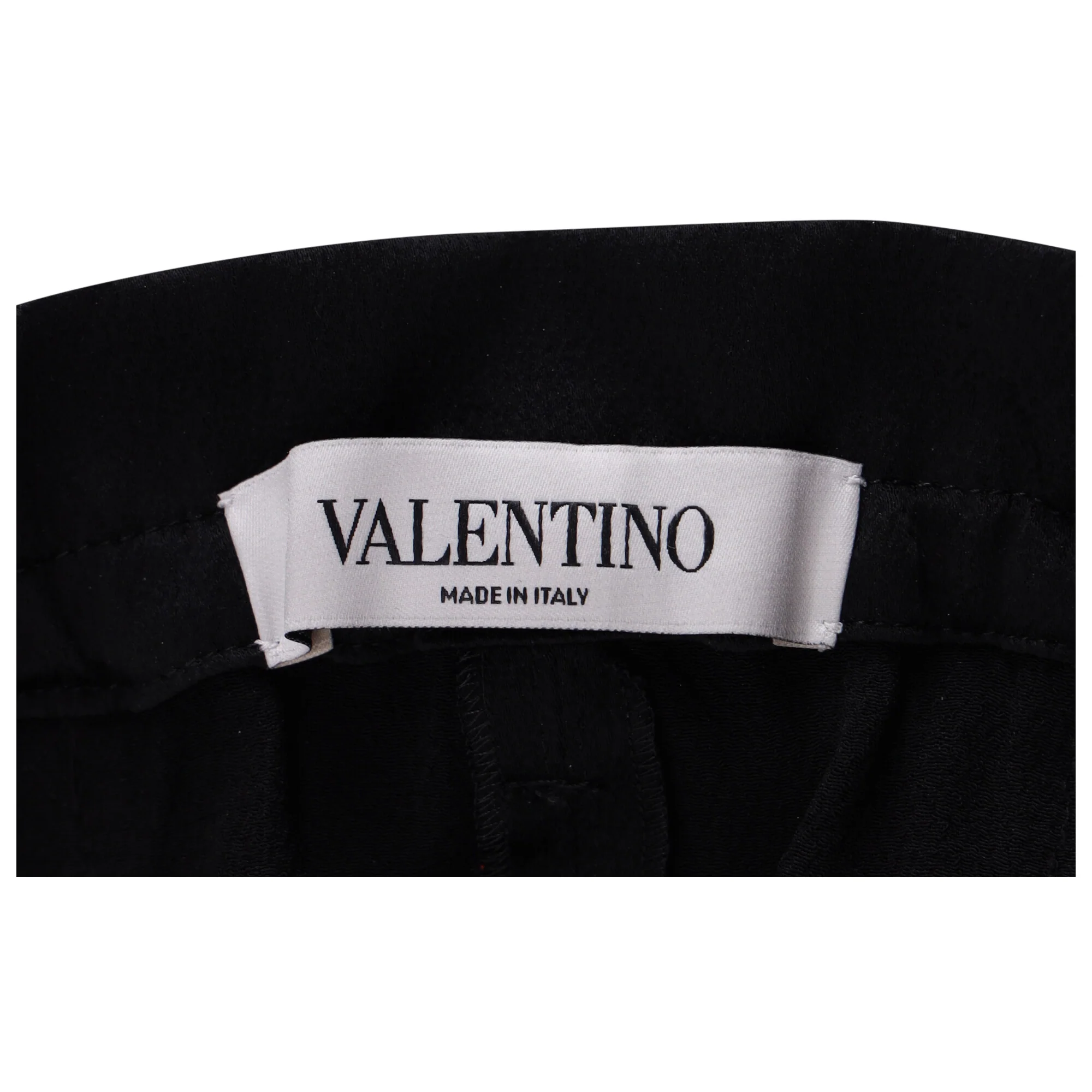 Women's Valentino Garavani Paperbag Shorts in Black Viscose - Image 4