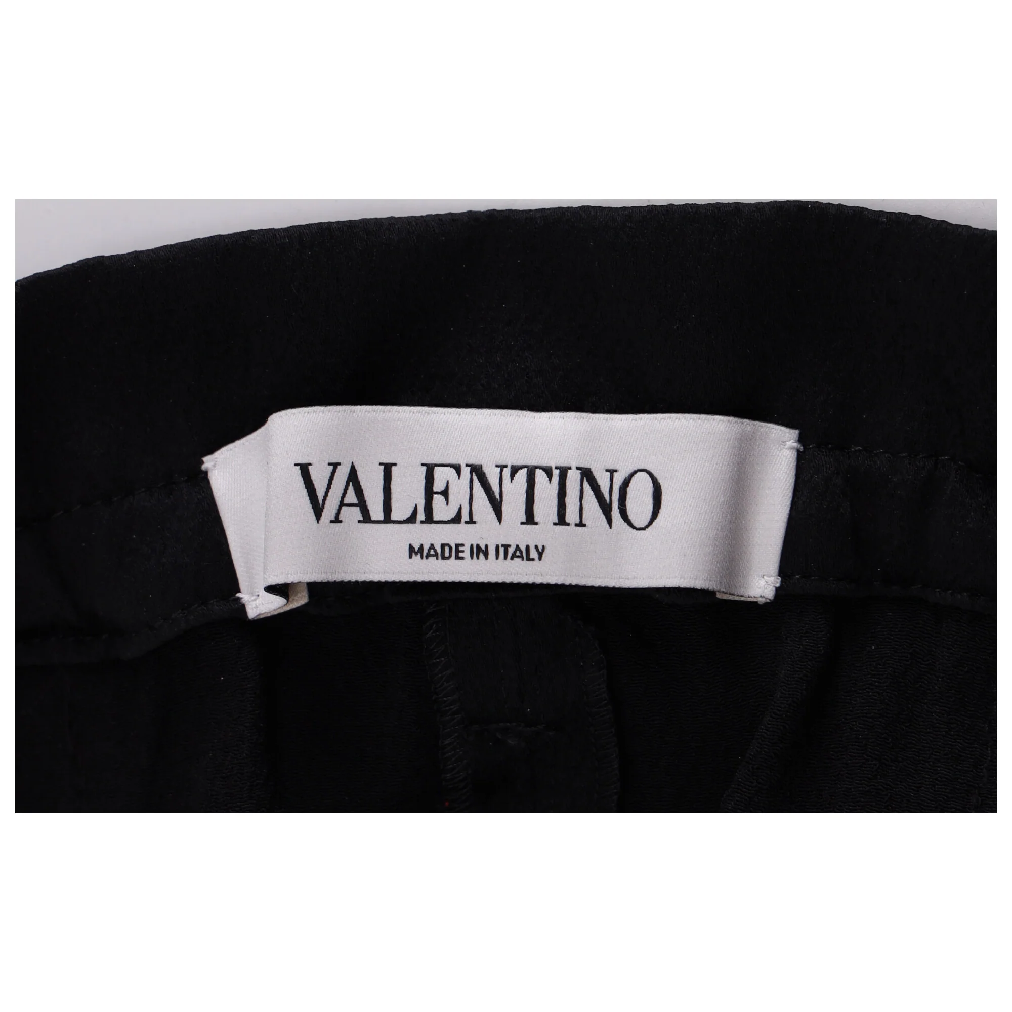Women's Valentino Garavani Paperbag Shorts in Black Viscose - Image 9