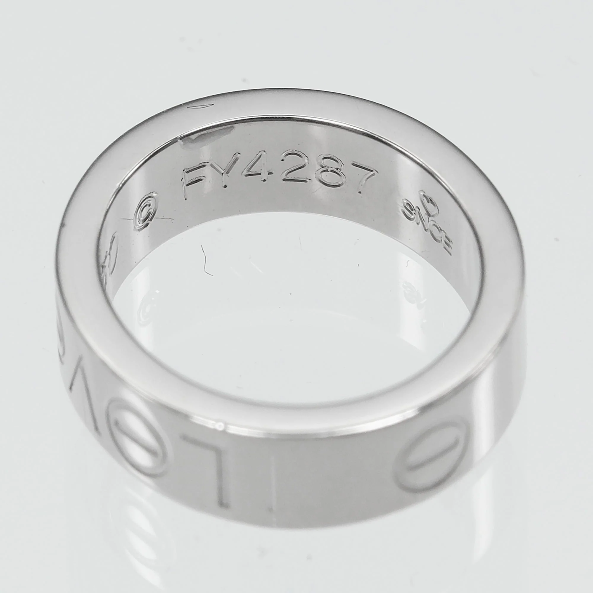 Love Charity Bracelet 18K White Gold - Image 4