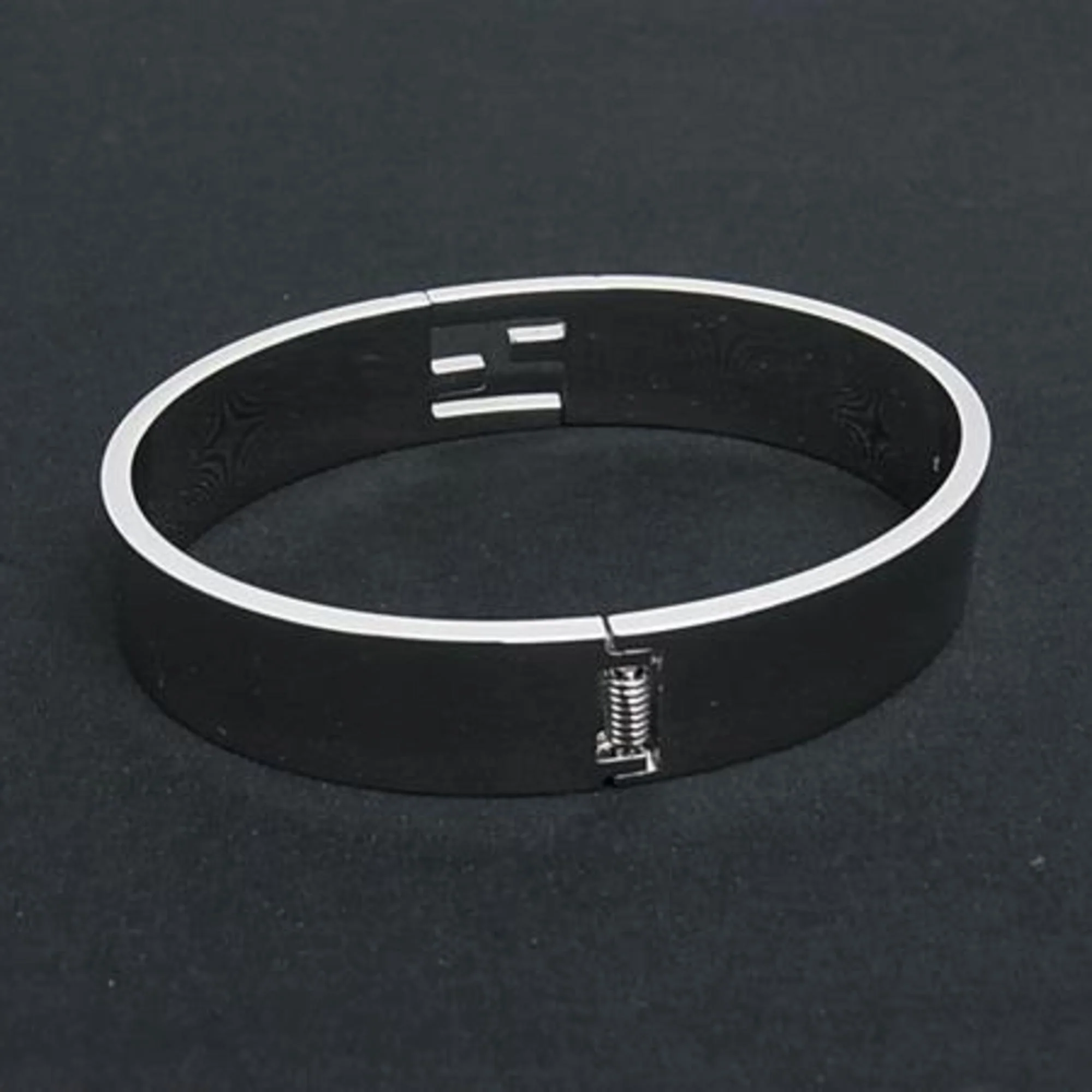 Bangle Silver Metal Bracelet - Image 3