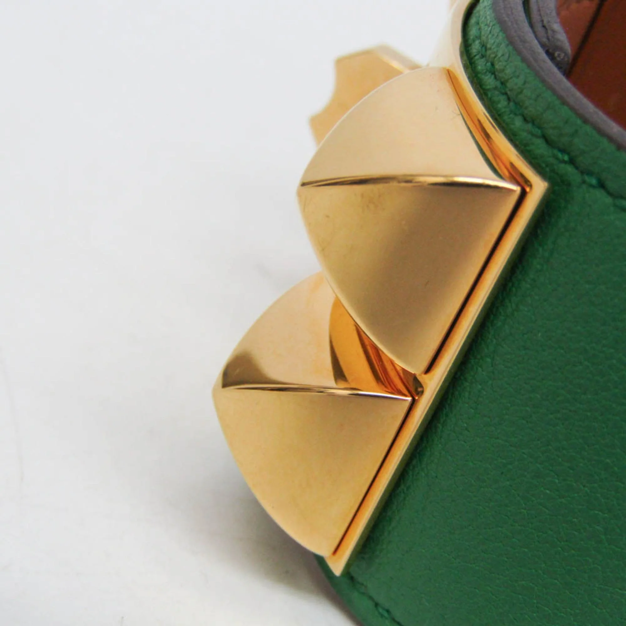 Bangle Box Calf Leather and Metal Gold and Green Bracelet - Image 9