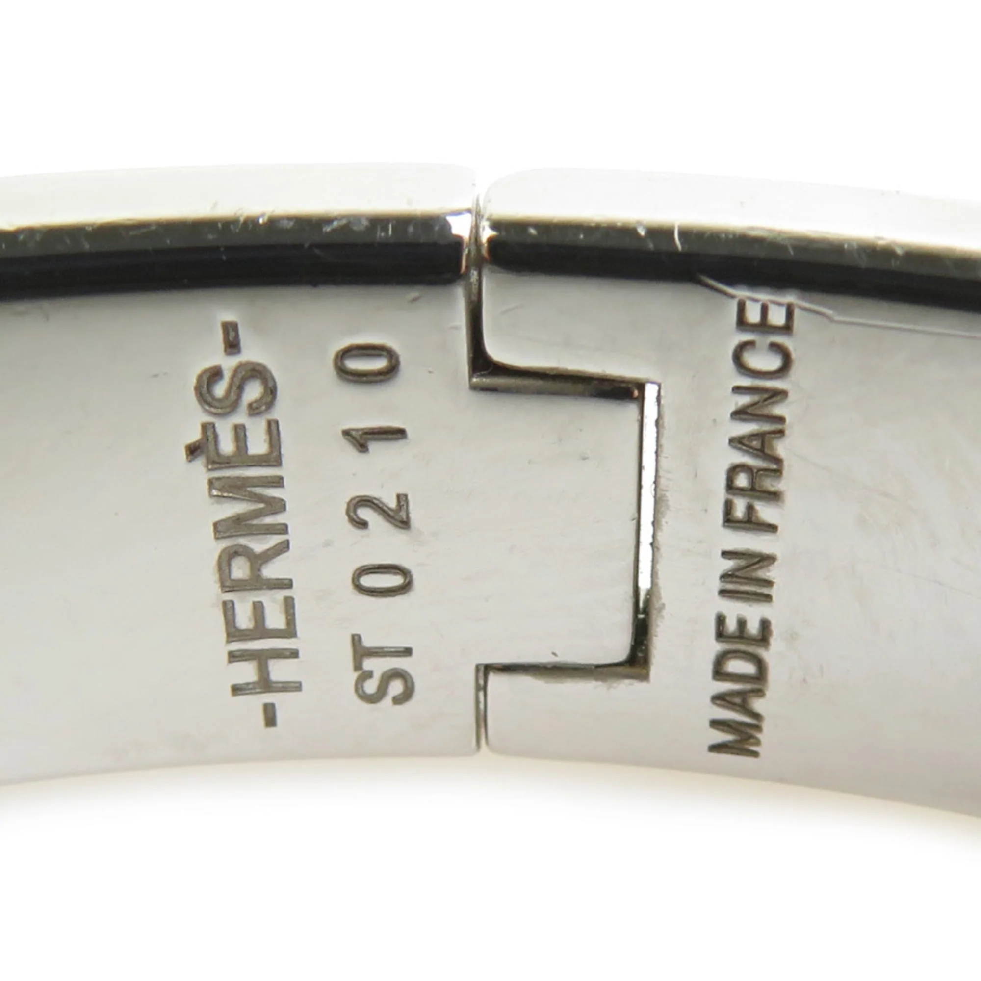 Bangle Bracelet Enamel and Metal Black and Silver - Image 8