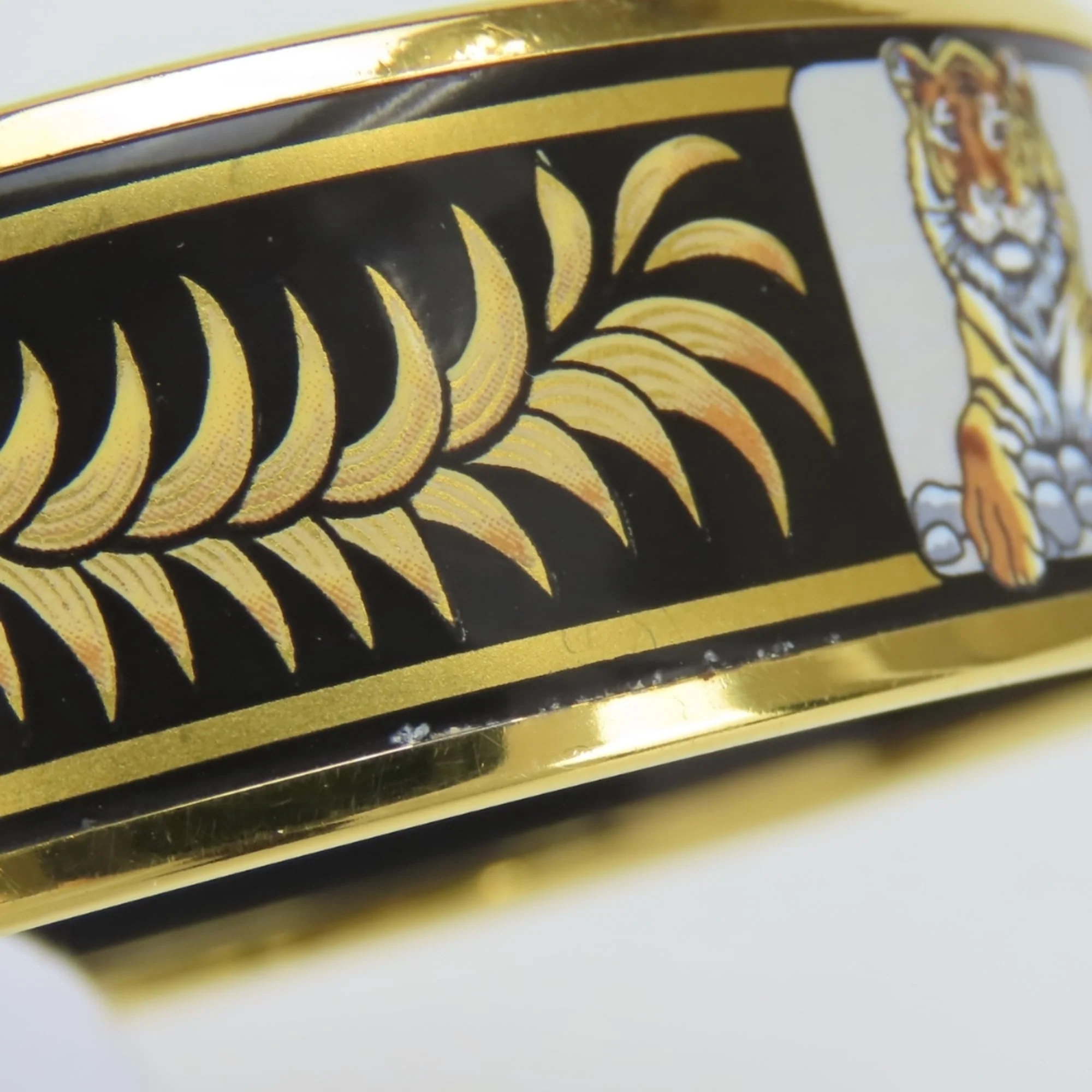 Bangle Cloisonné and Enamel and Metal Black and Gold Bracelet - Image 9