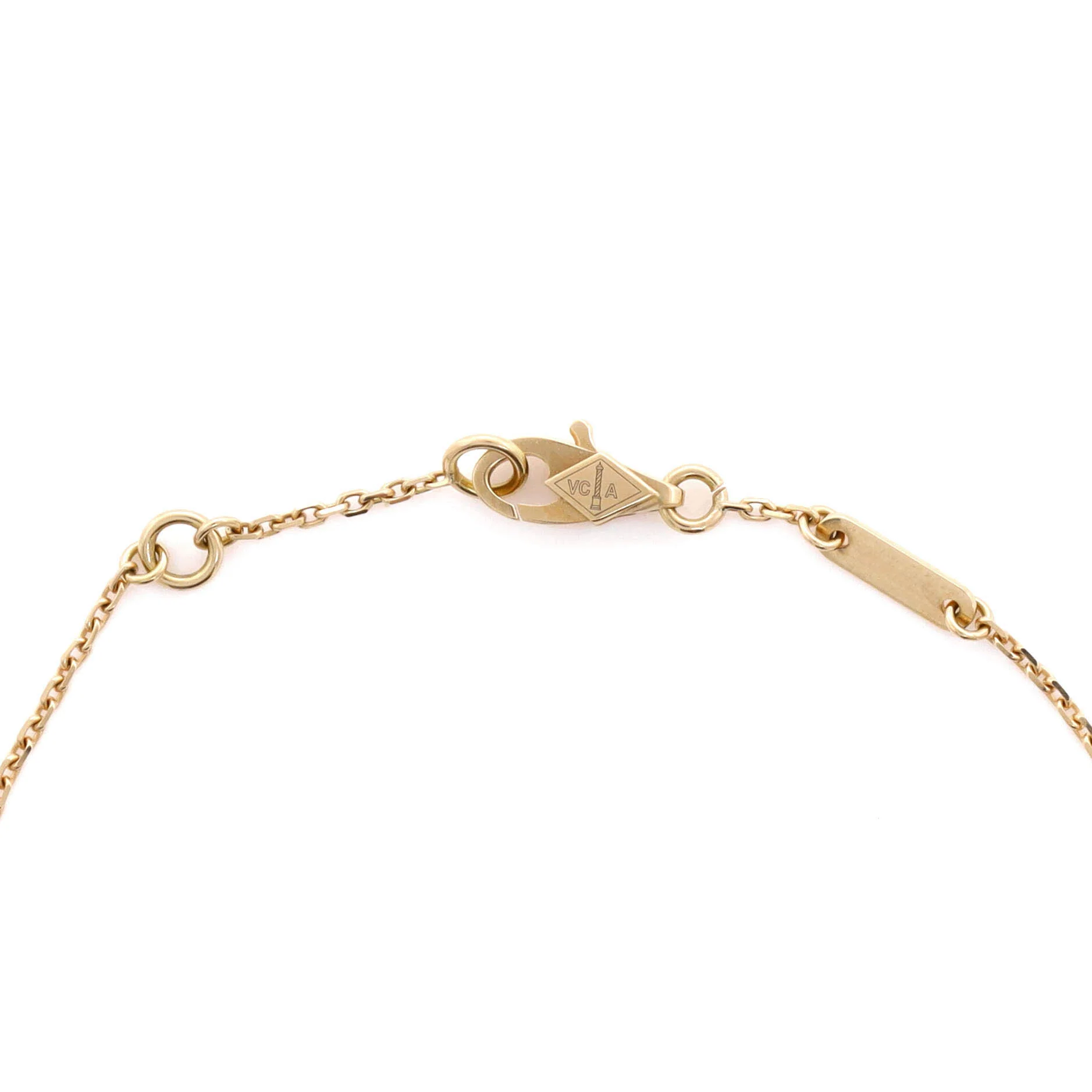 Sweet Alhambra Bracelet 18K Yellow Gold and Mother of Pearl - Image 3