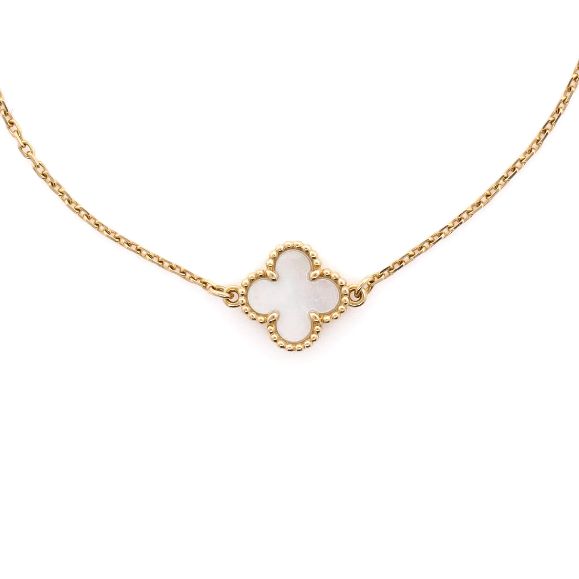 Sweet Alhambra Bracelet 18K Yellow Gold and Mother of Pearl - Image 3