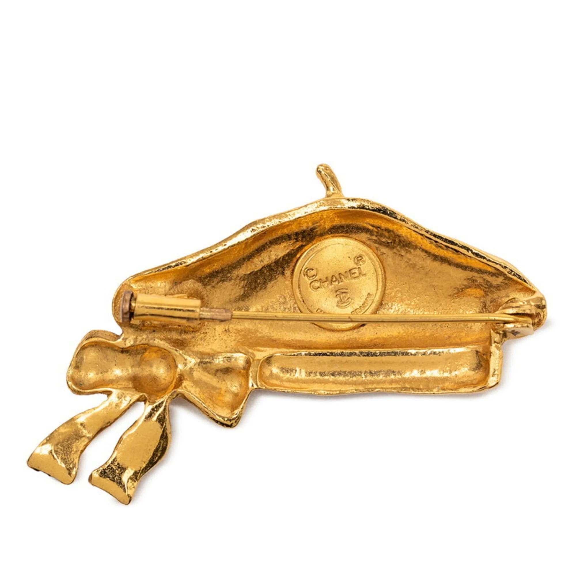 Beret Ribbon Motif Brooch Metal - Image 2