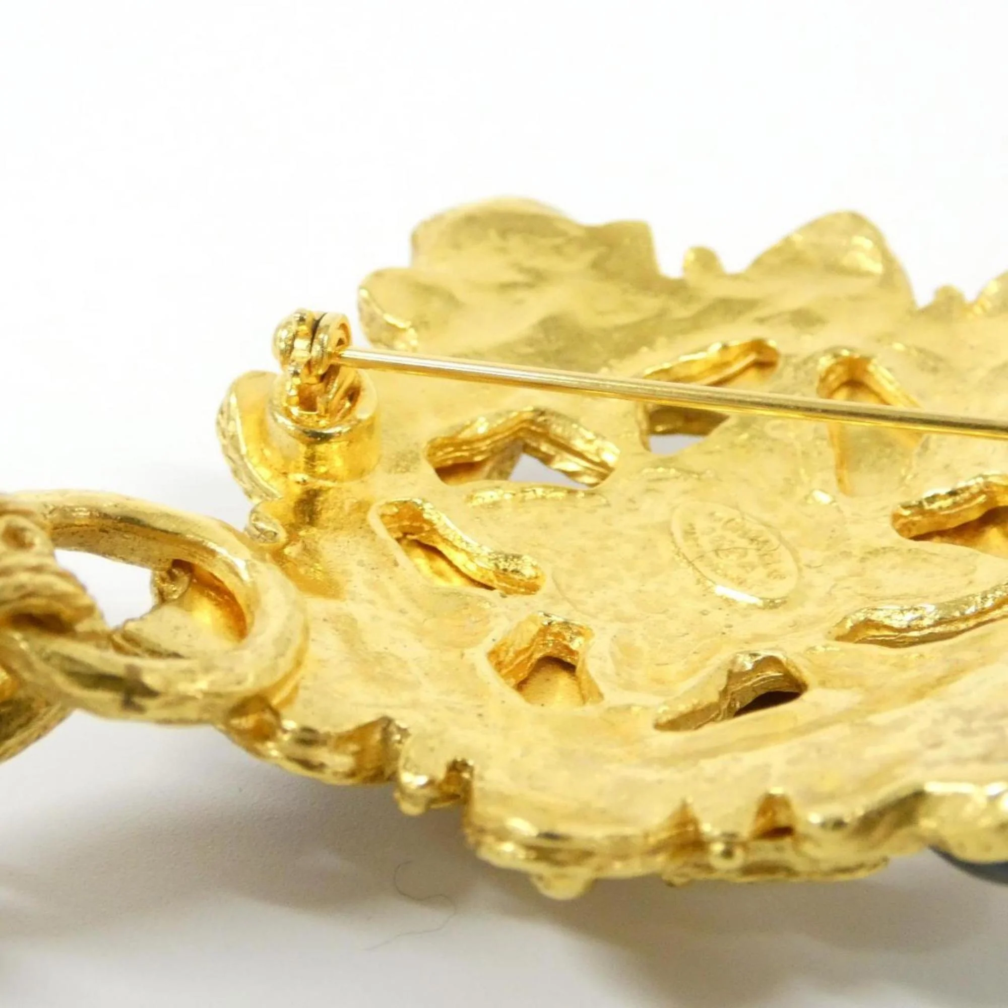 Brooch Gold-Tone Metal - Image 3