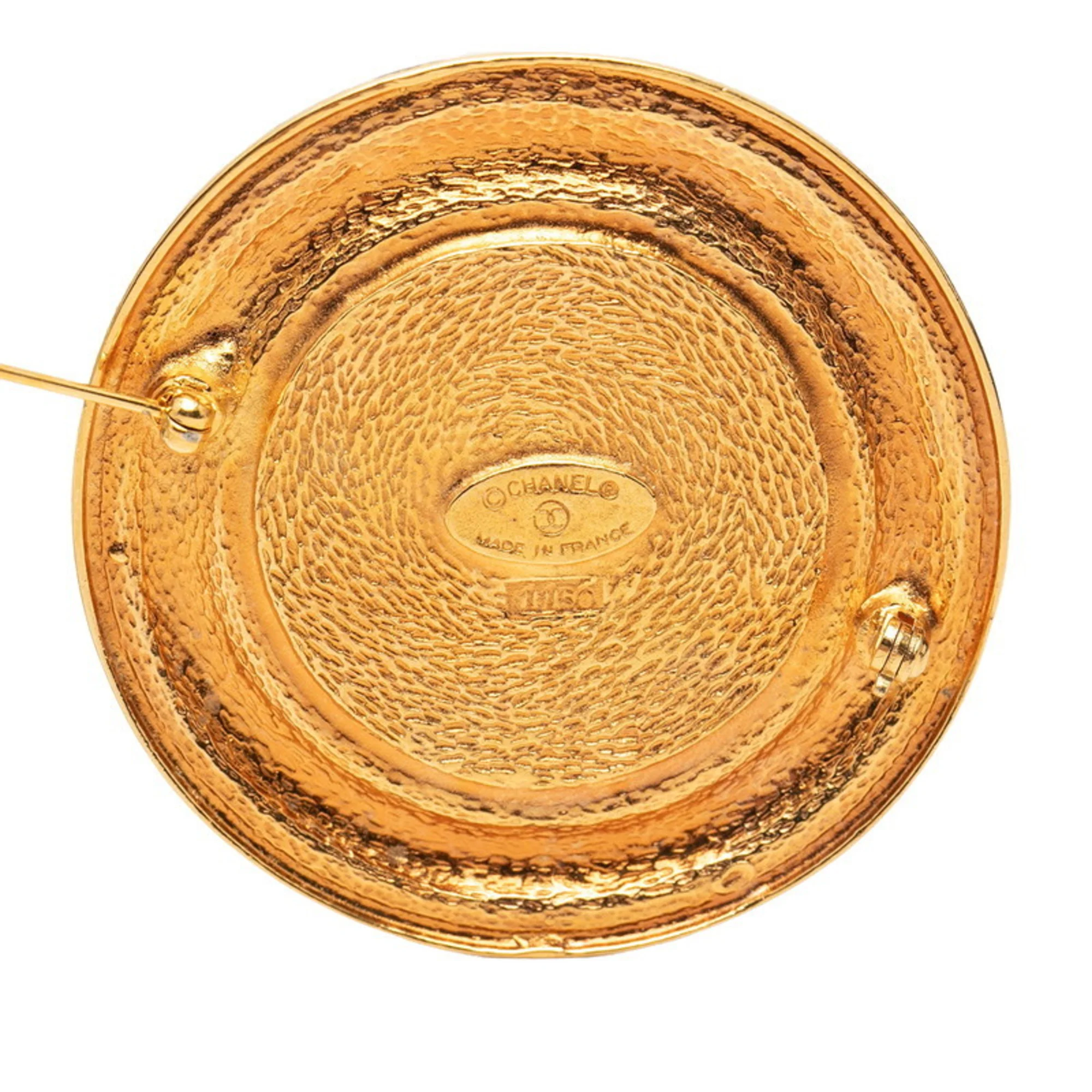 CC Logo Brooch Metal - Image 3