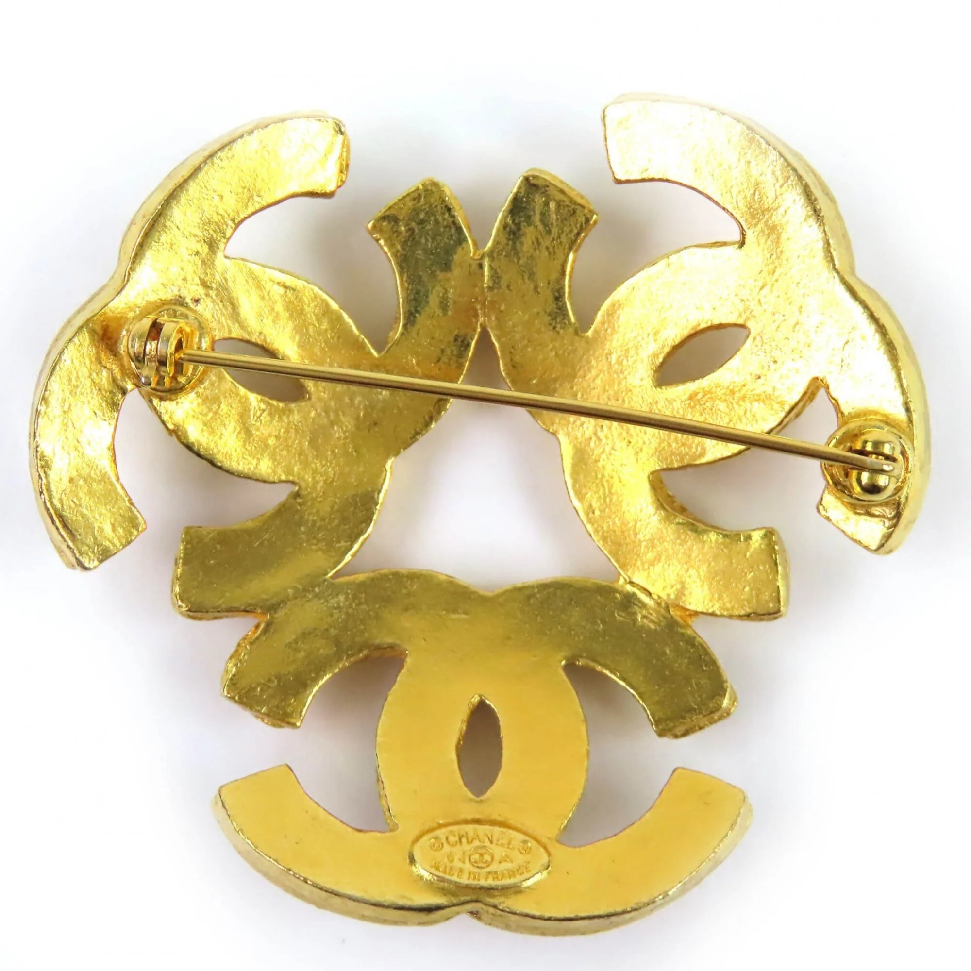 CC Logo Brooch Metal - Image 3