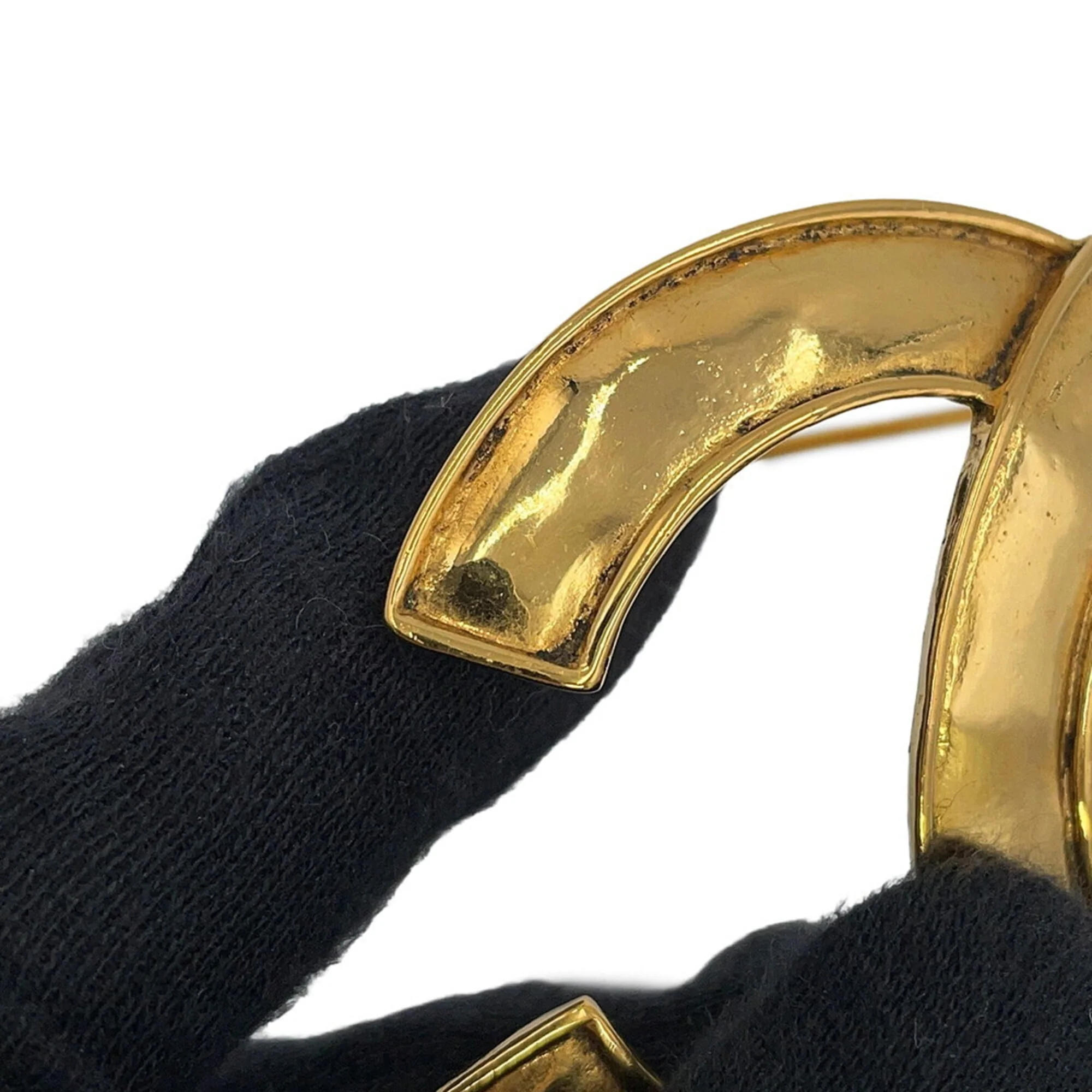 CC Logo Brooch Metal - Image 7
