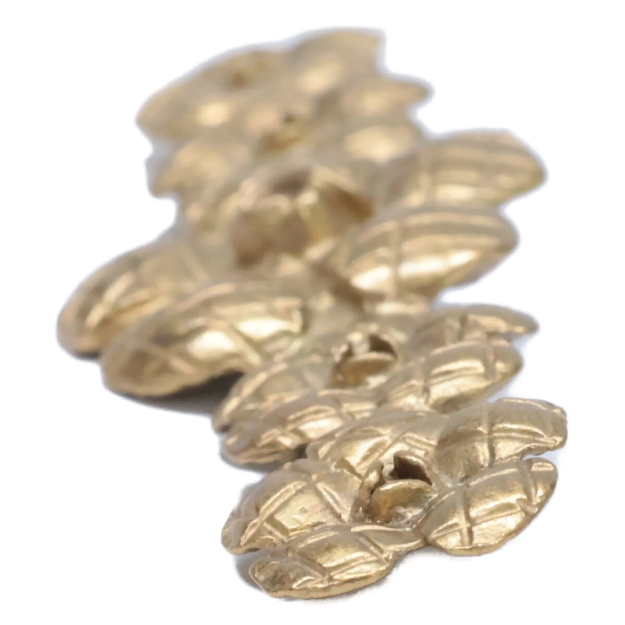 Matelasse Camellia Brooch Metal Gold - Image 6