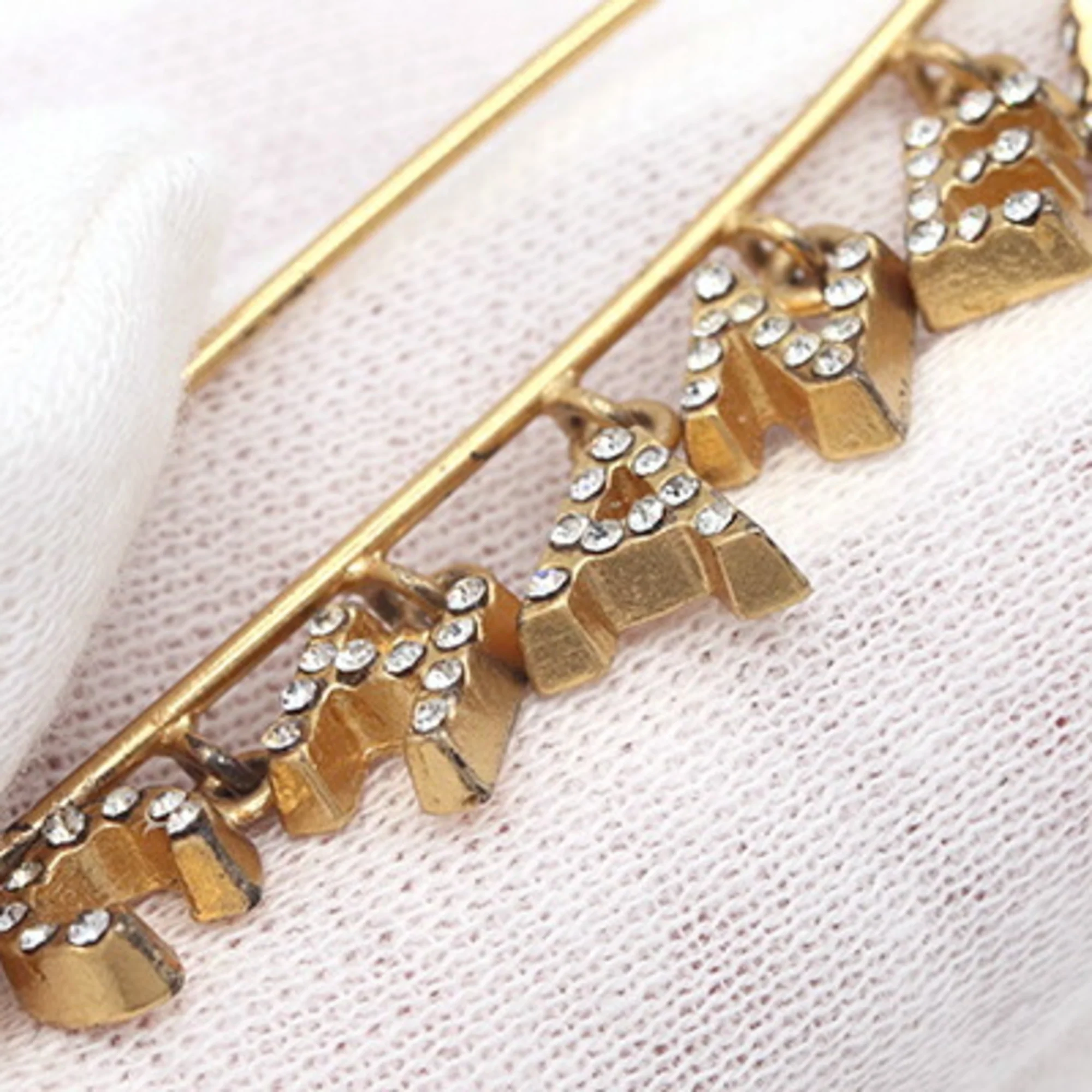 Safety Pin Brooch Metal with Rhinestone - Image 4