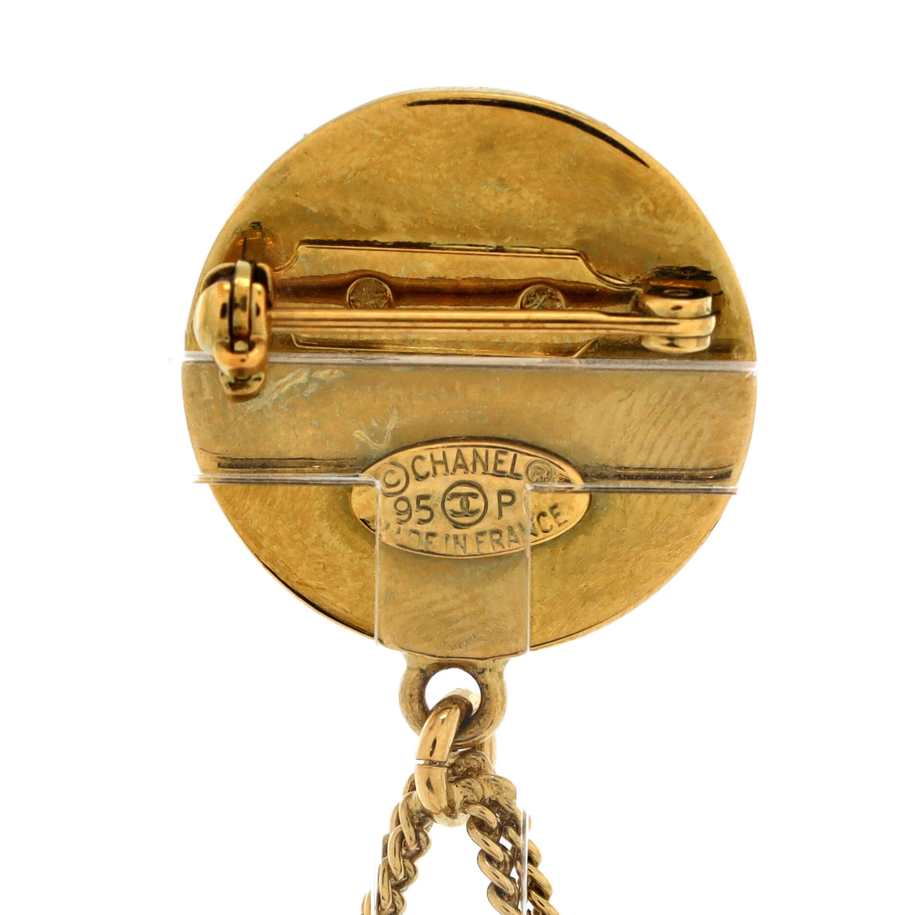 Vintage Medallion Flap Bag Brooch Metal - Image 3