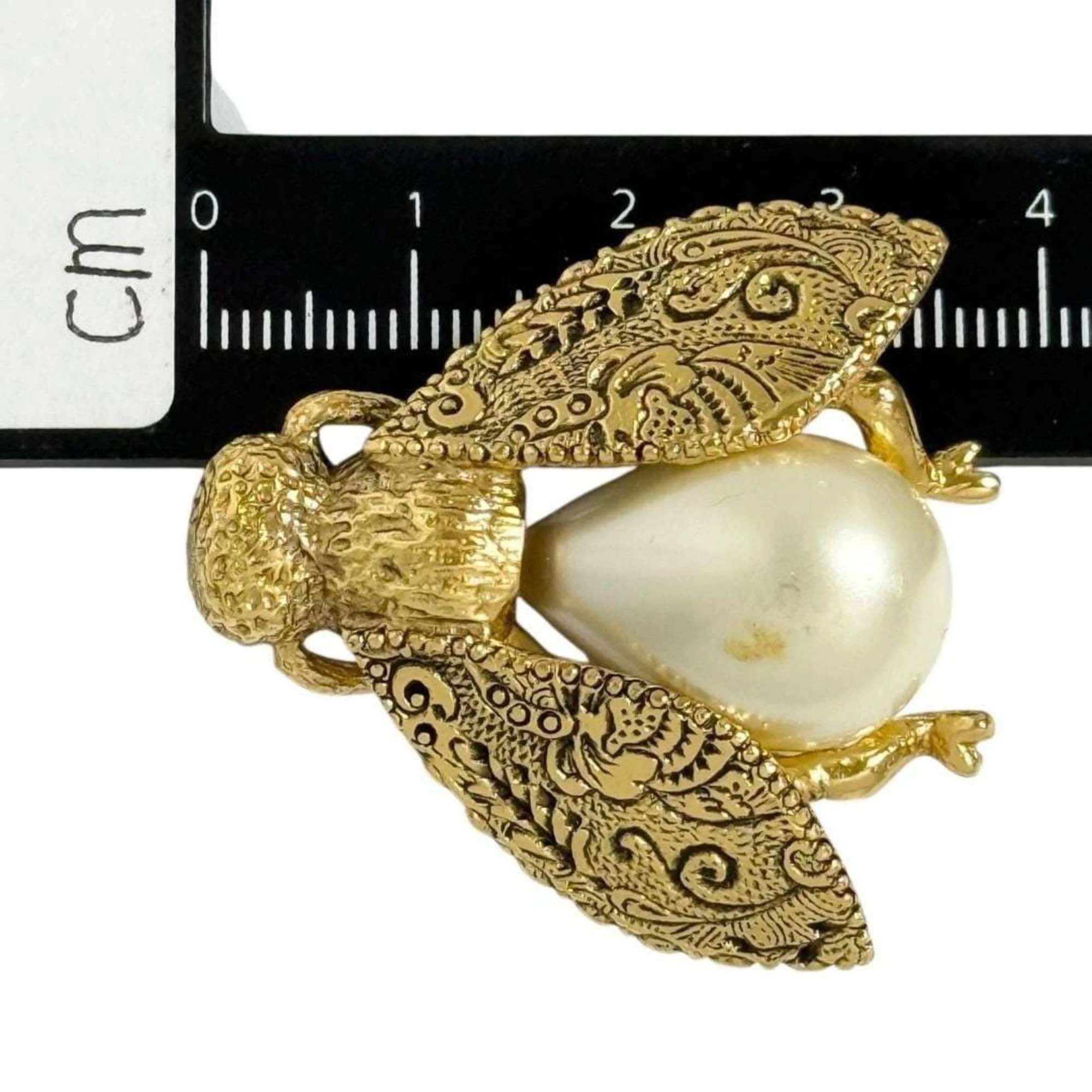 Brooch Artificial Pearl and Metal - Image 9