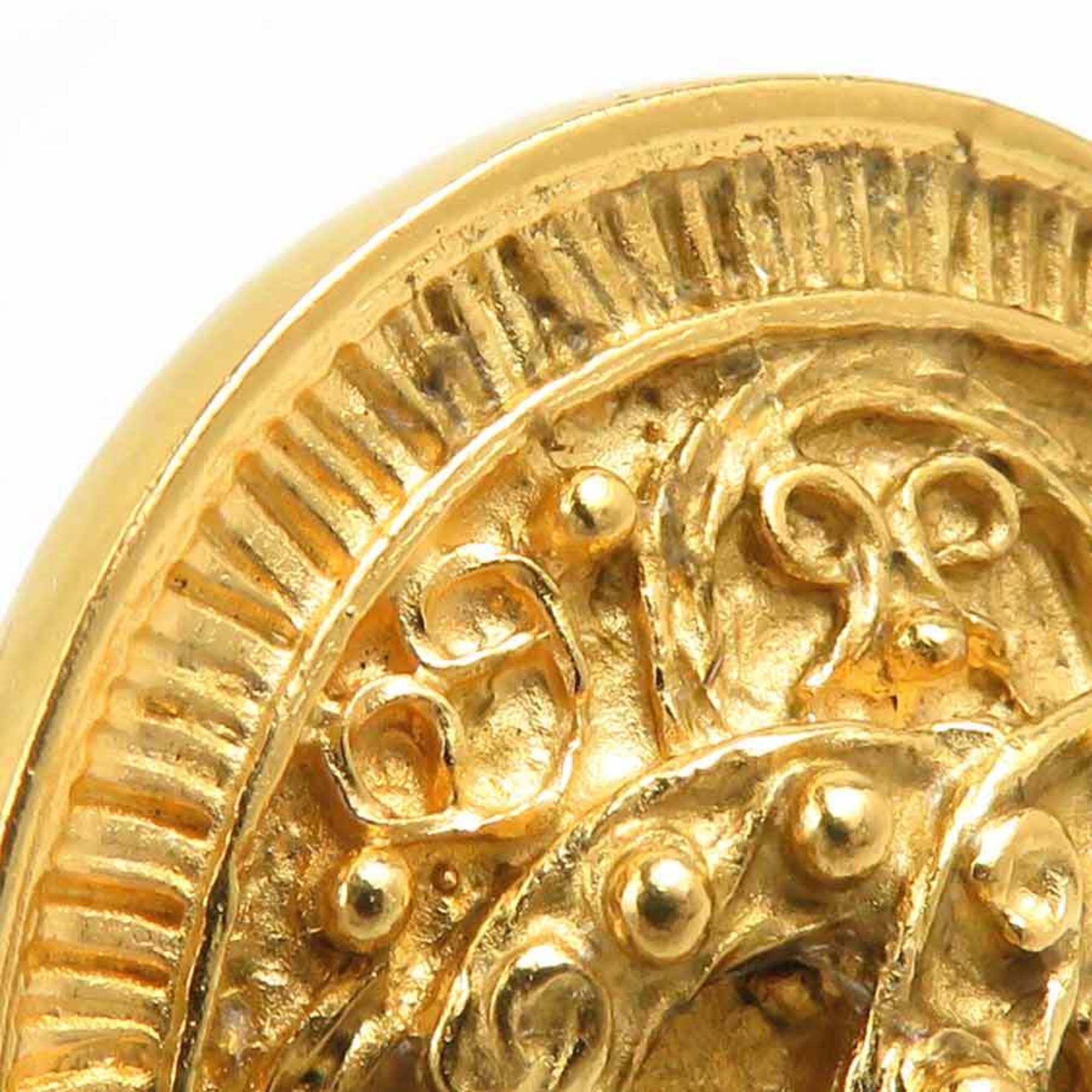 CC Logo Clip-On Earrings Gold-Tone Metal Gold-Tone Metal - Image 9